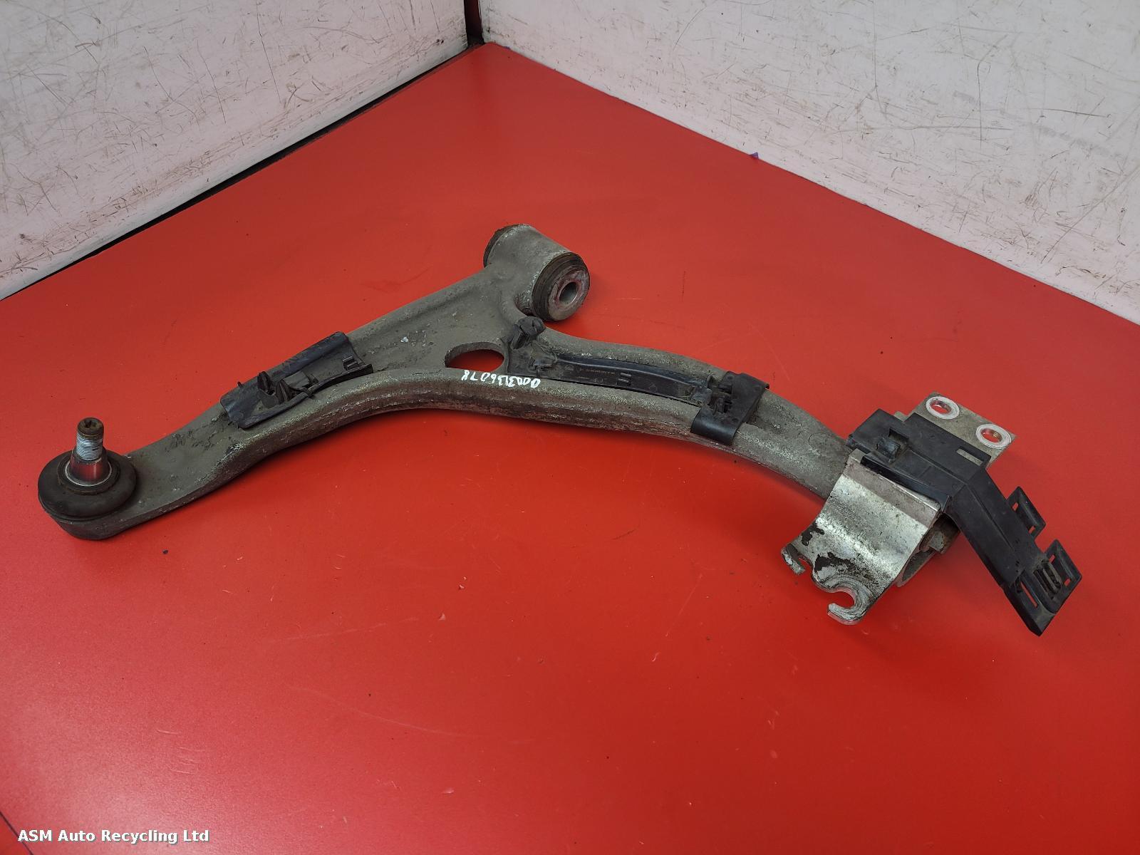 View Auto part LF Lower Control Arm Mercedes A Class 2017