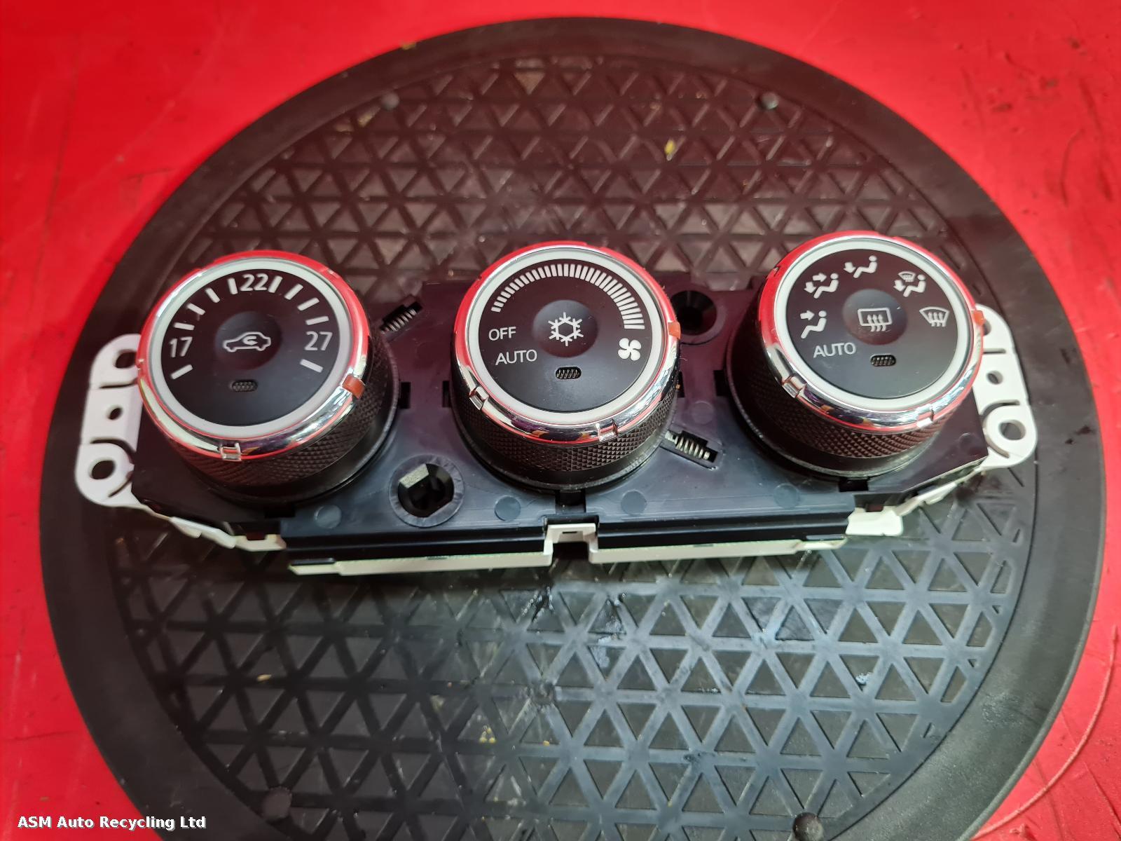 View Auto part Heater/AC Controller Mitsubishi Asx 2014