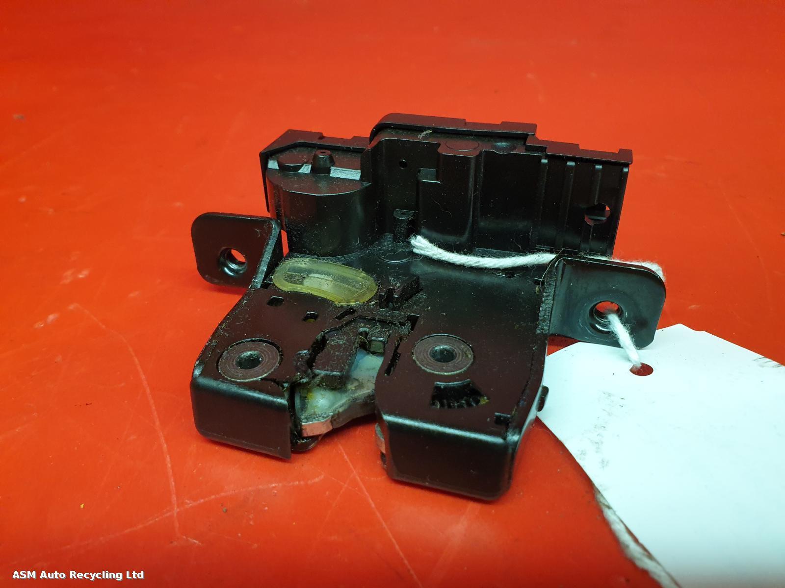 View Auto part Bootlid/Tailgate Lock Nissan Qashqai 2011