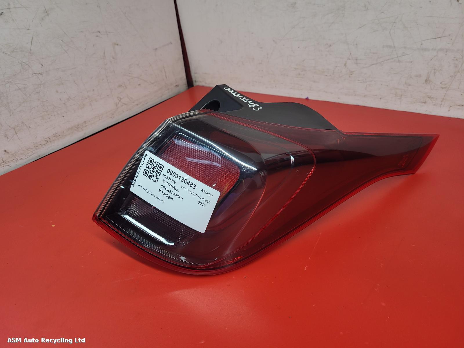 View Auto part R Taillight Vauxhall Crossland X 2017