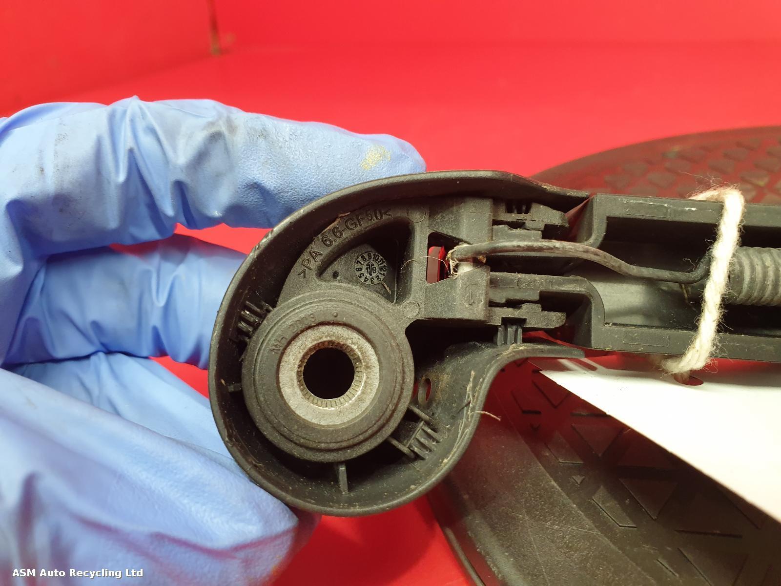 View Auto part Wiper Arm Audi Q2 2020