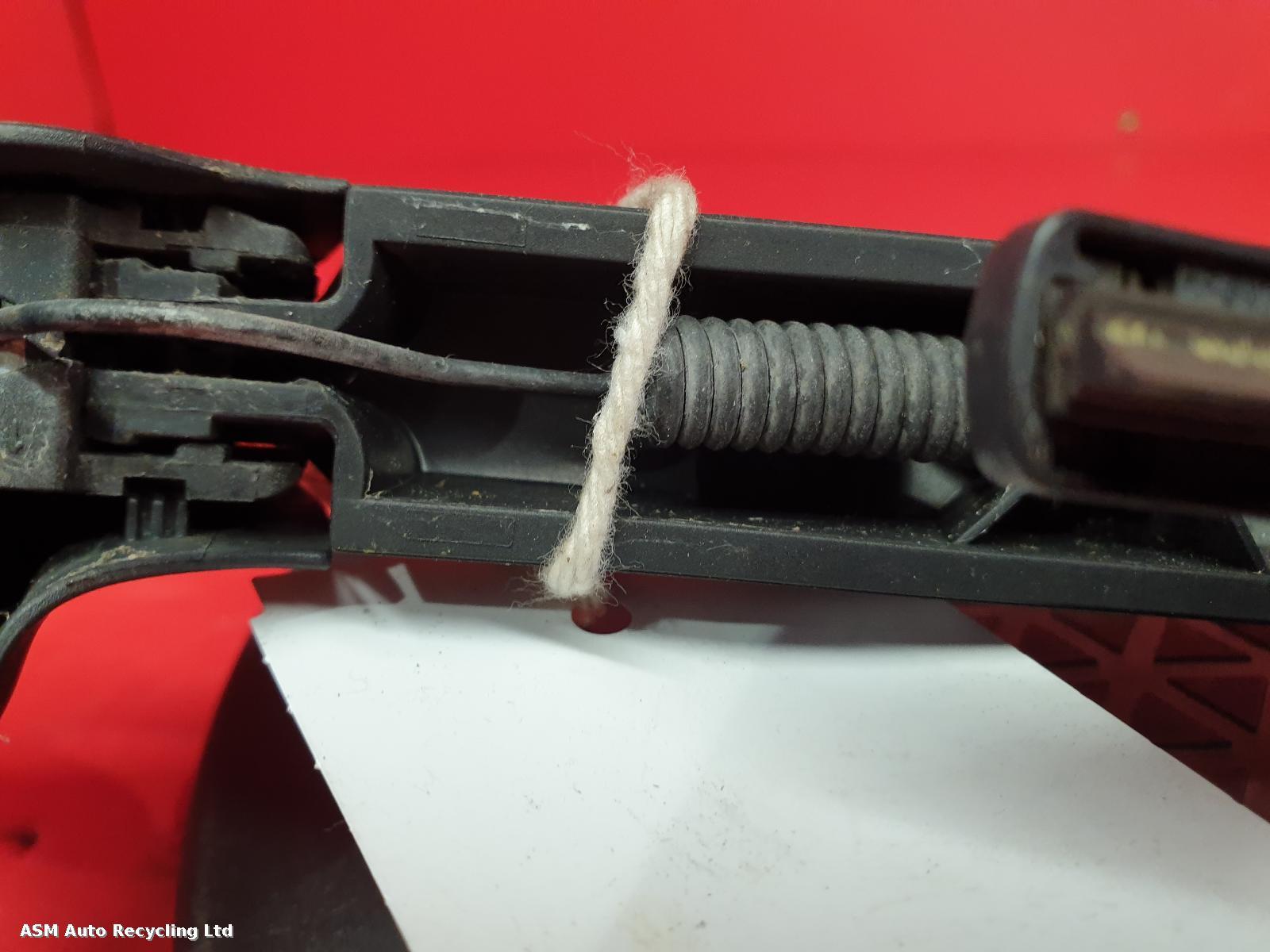 View Auto part Wiper Arm Audi Q2 2020