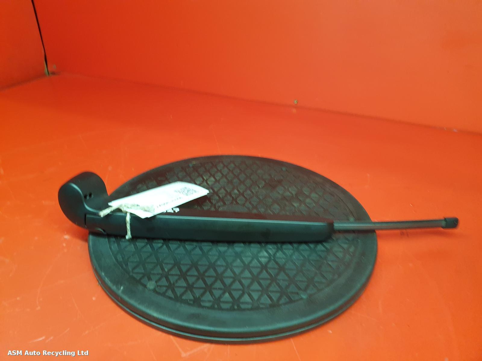 View Auto part Wiper Arm Audi Q2 2020