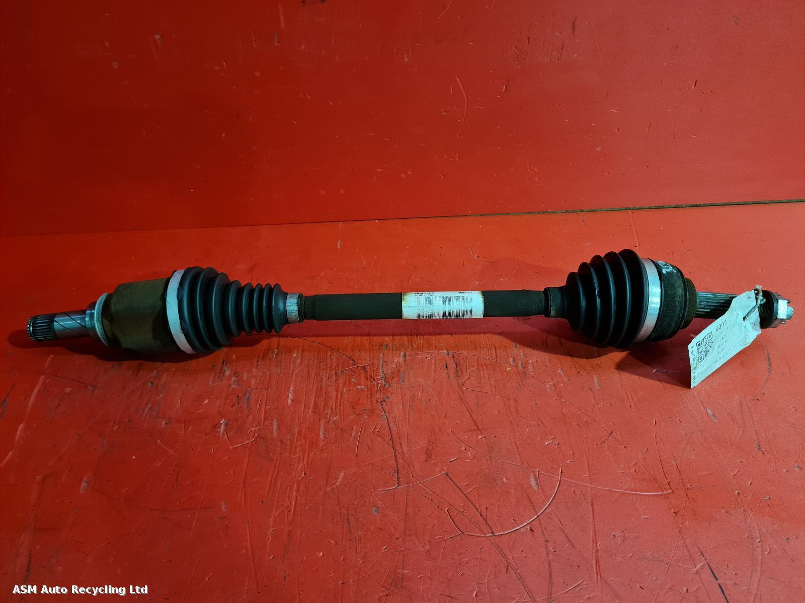 View Auto part Left Driveshaft Renault Captur 2015
