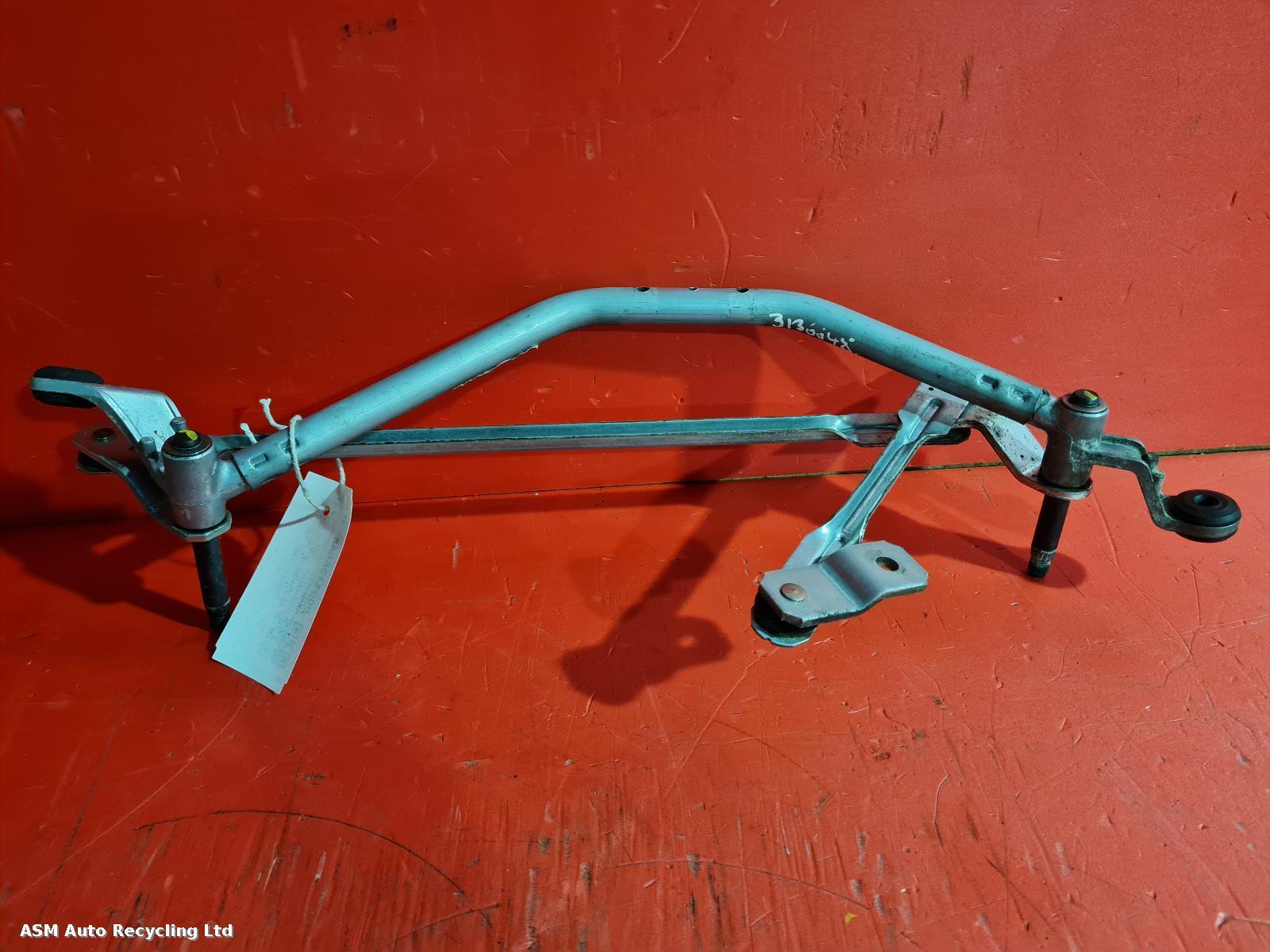 View Auto part Wiper Linkage Renault Captur 2015