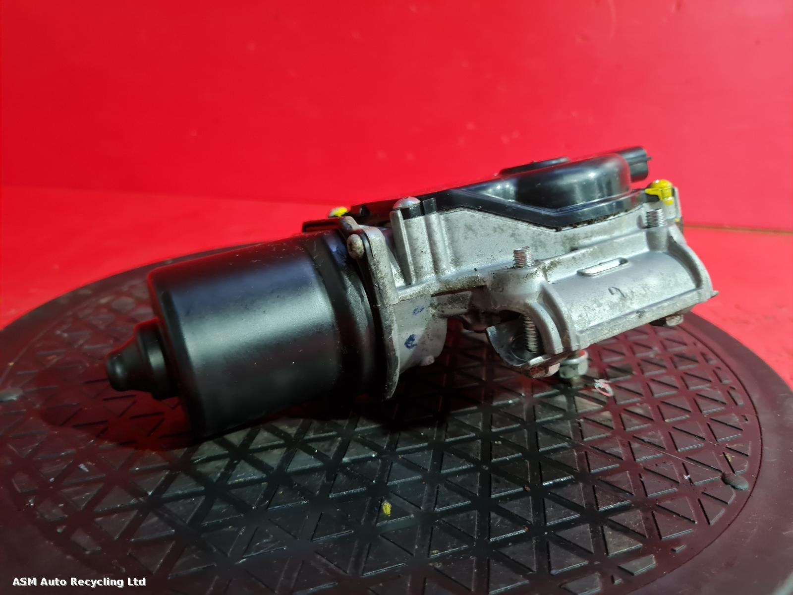 View Auto part Wiper Motor Front Renault Captur 2015