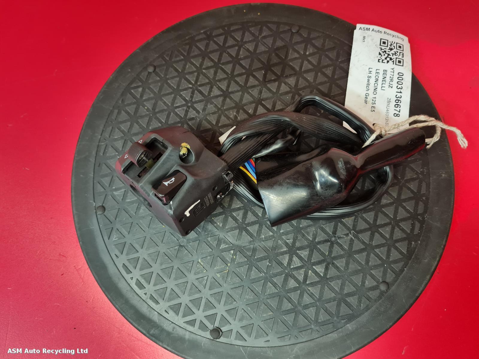 View Auto part LH Switch Gear Benelli Leoncino 125 E5 2022