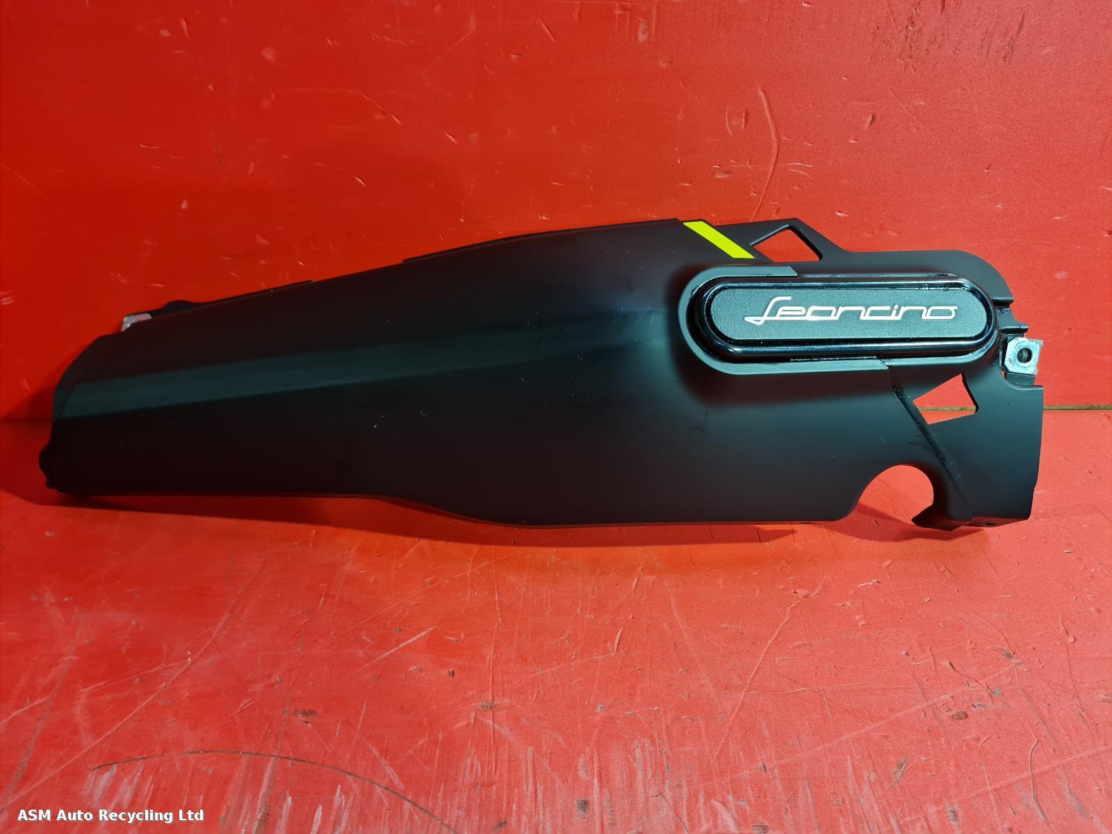 View Auto part Seat Cowl Benelli Leoncino 125 E5 2022