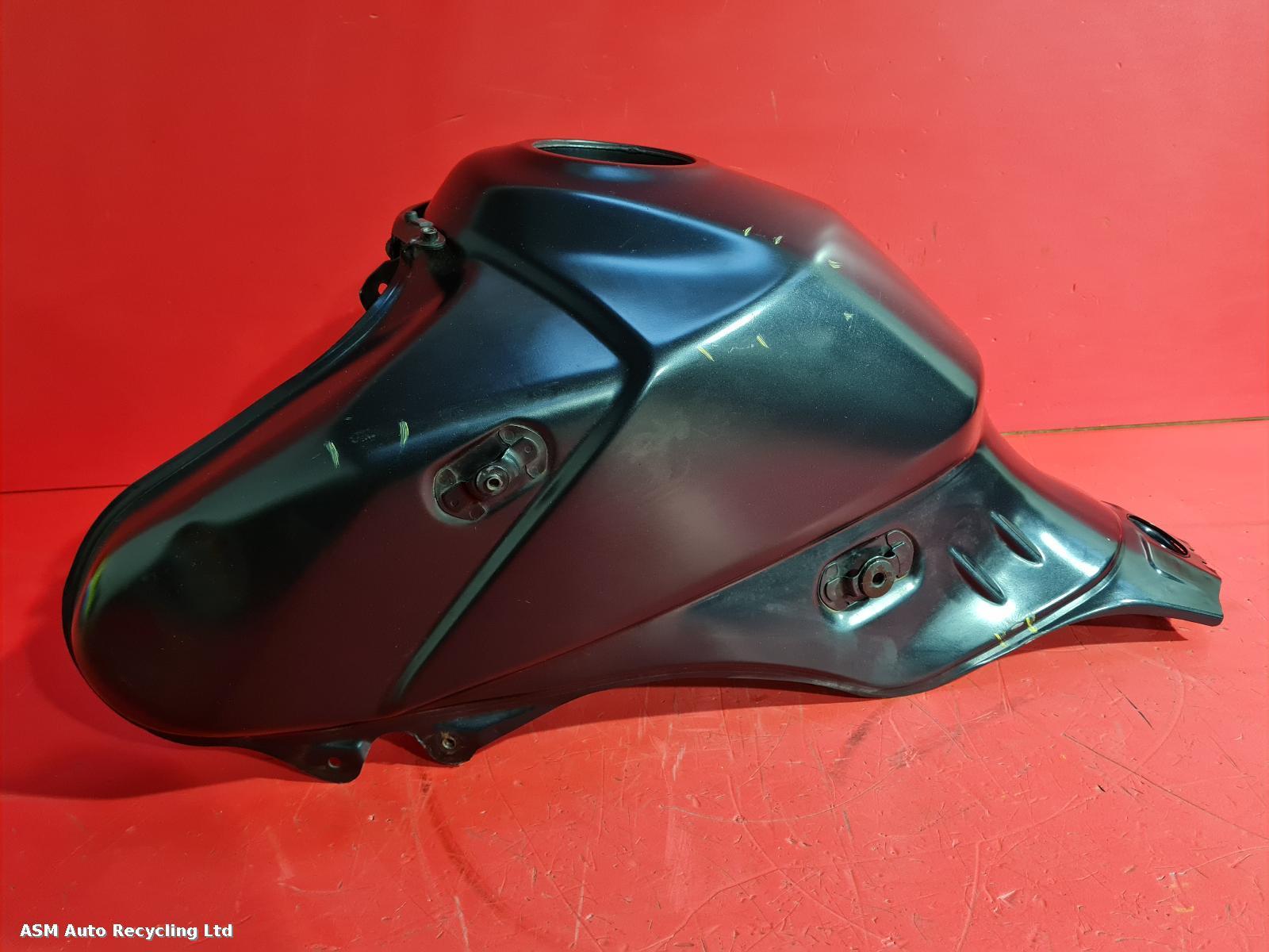 View Auto part Fuel Tank Suzuki Dl 650 V-strom 2009