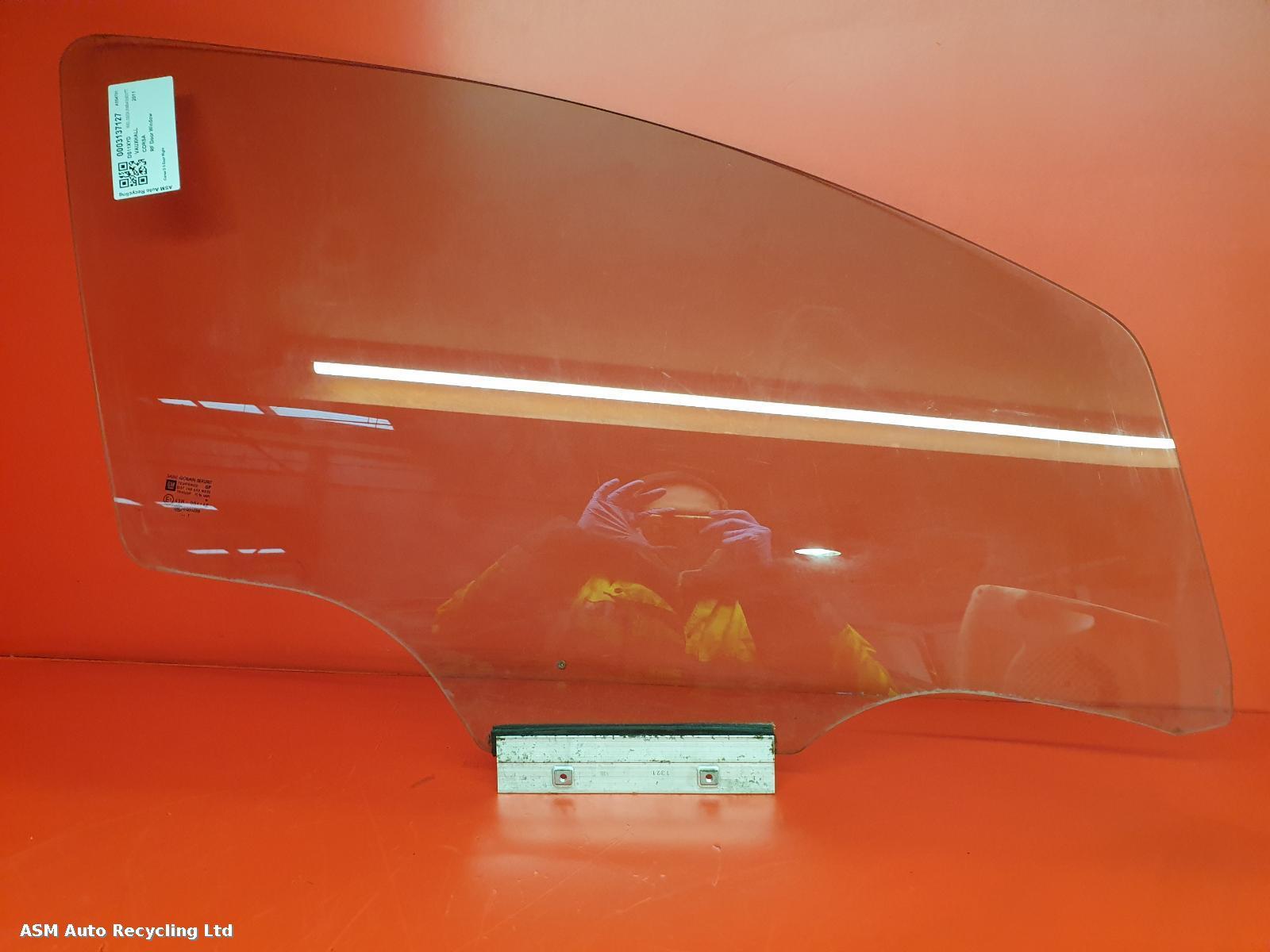 View Auto part RF Door Window Vauxhall Corsa 2011