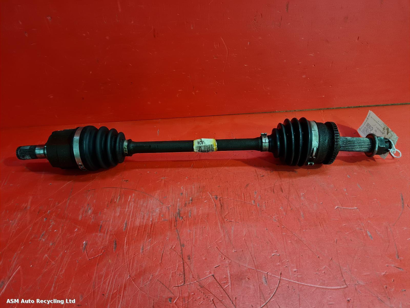 View Auto part Left Driveshaft Hyundai I20 2011