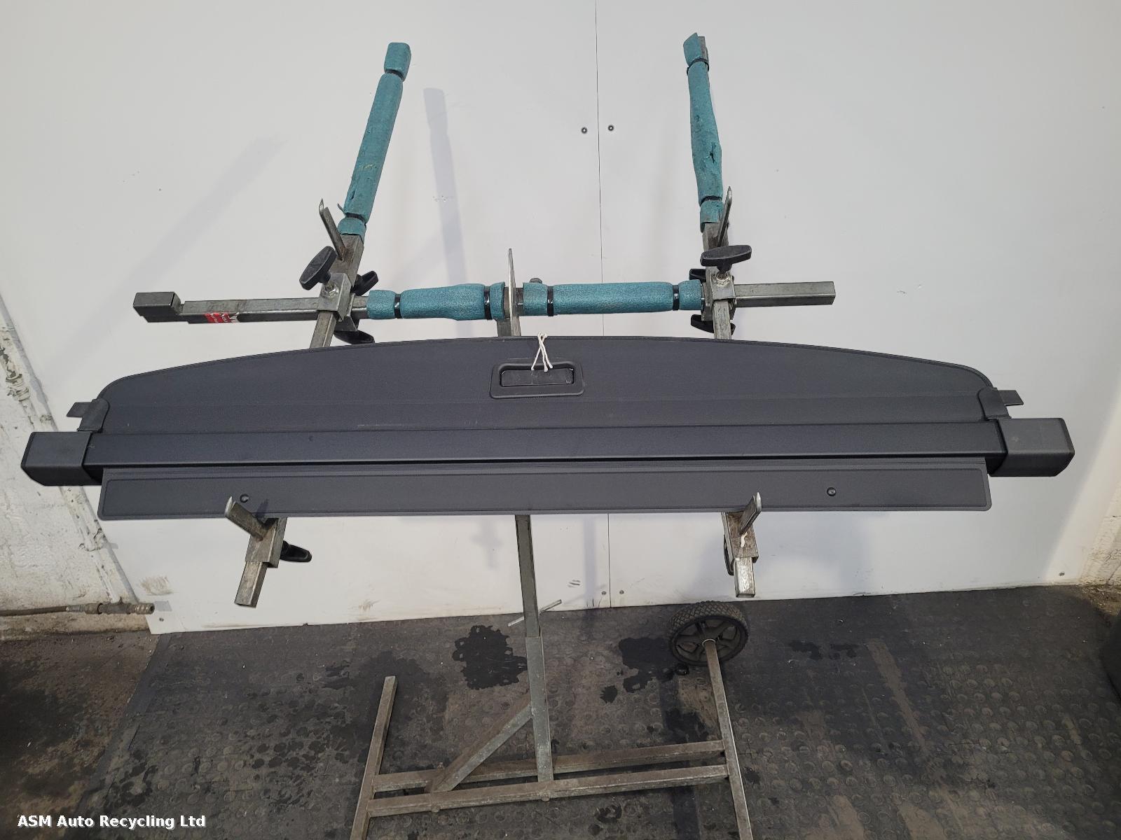 View Auto part Parcel Shelf Land Rover Range Rover Sport 2024