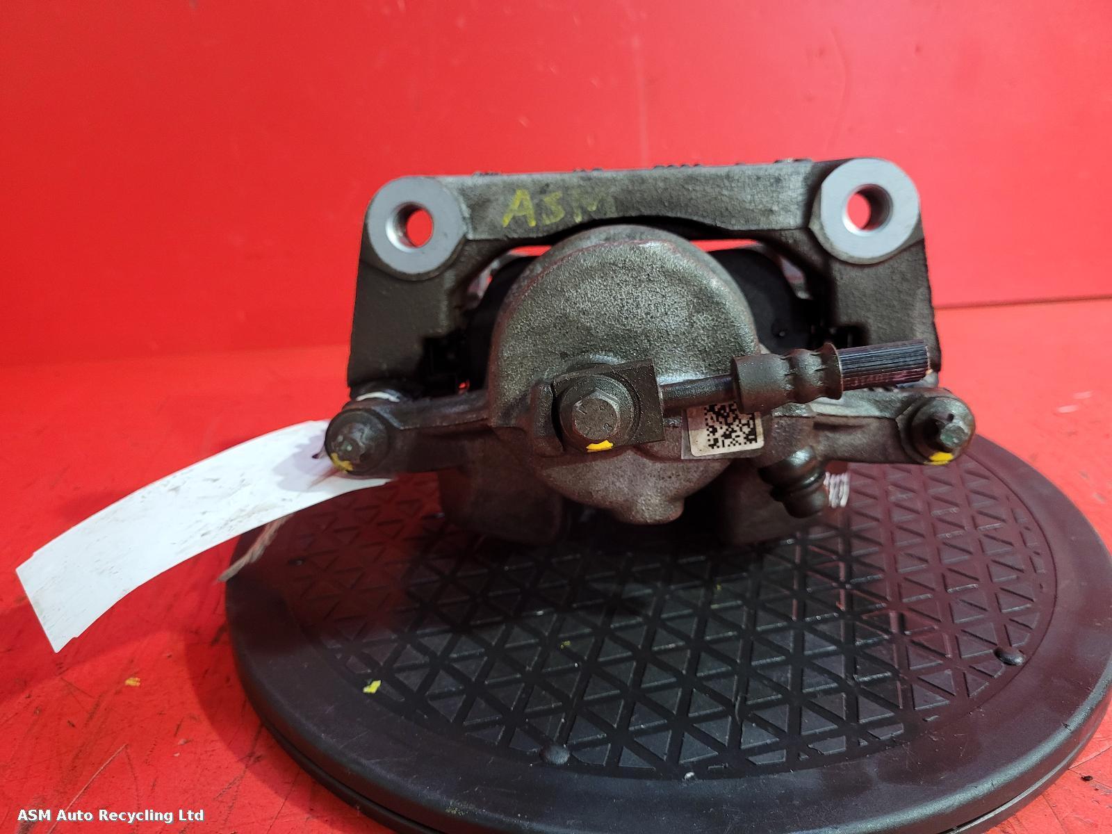 View Auto part Caliper Mercedes A Class 2021
