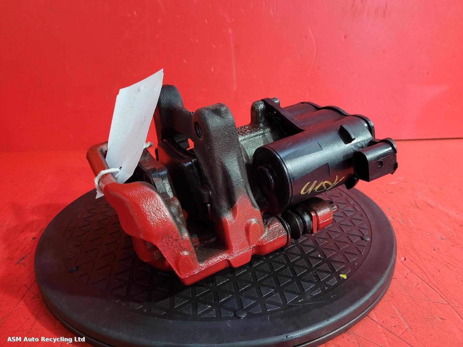 View Auto part Caliper Mercedes A Class 2021