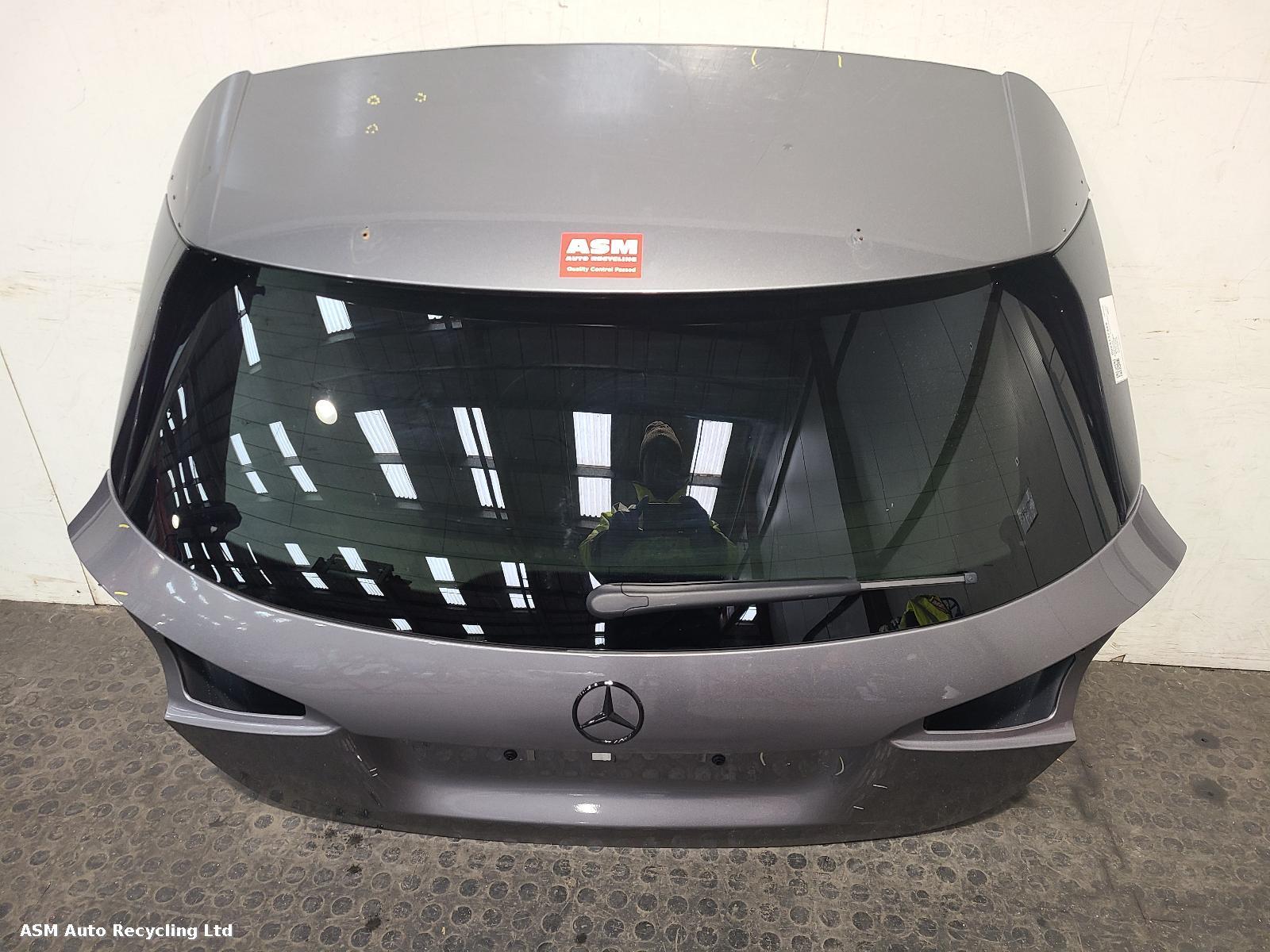View Auto part Bootlid/Tailgate Mercedes A Class 2021
