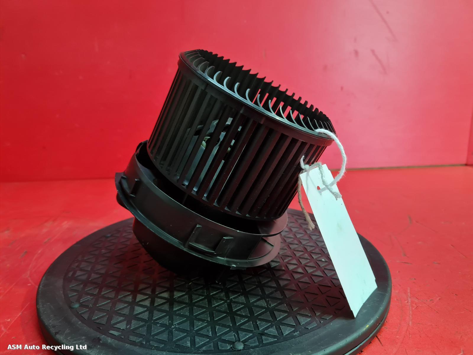 View Auto part Heater Motor/Assembly Toyota Aygo 2013