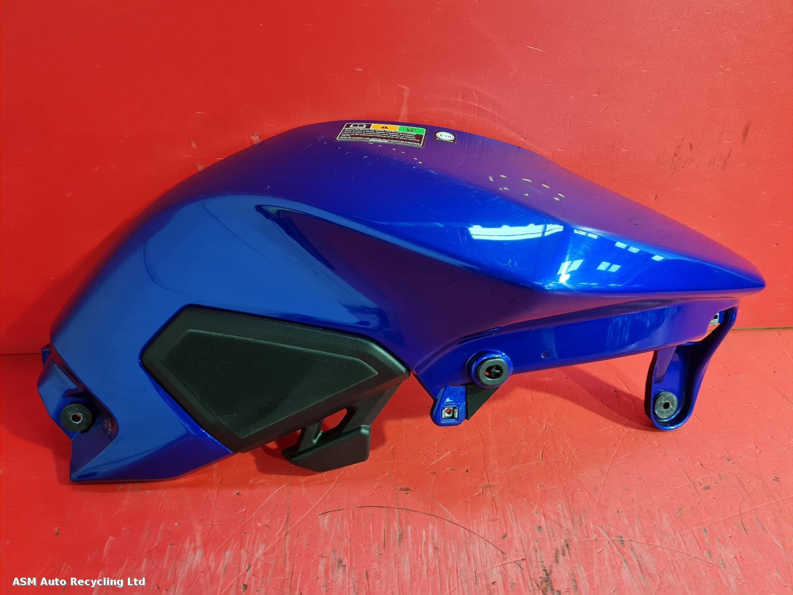 View Auto part Tank Trim Yamaha Tracer 700 2018