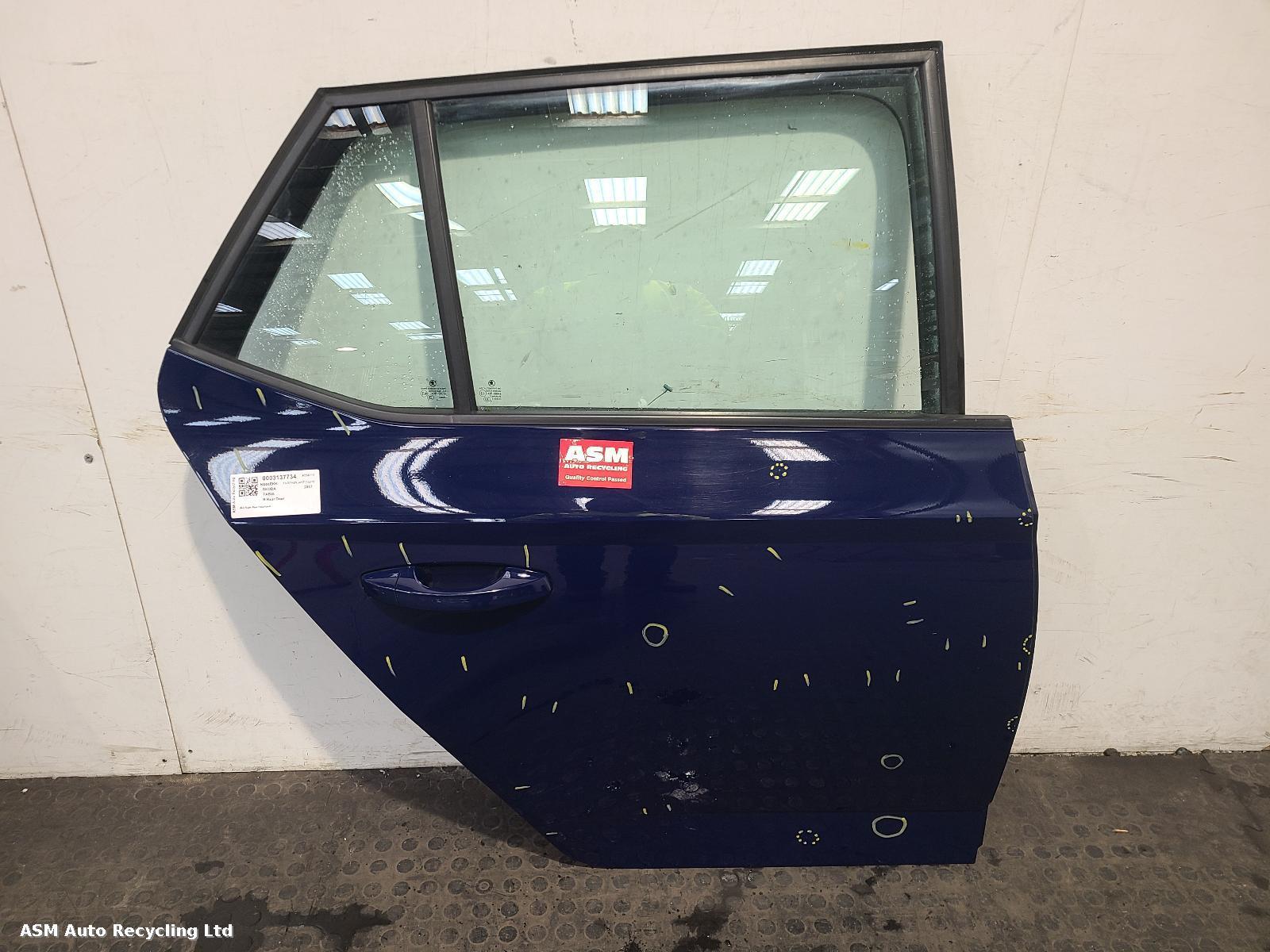View Auto part R Rear Door Skoda Fabia 2017