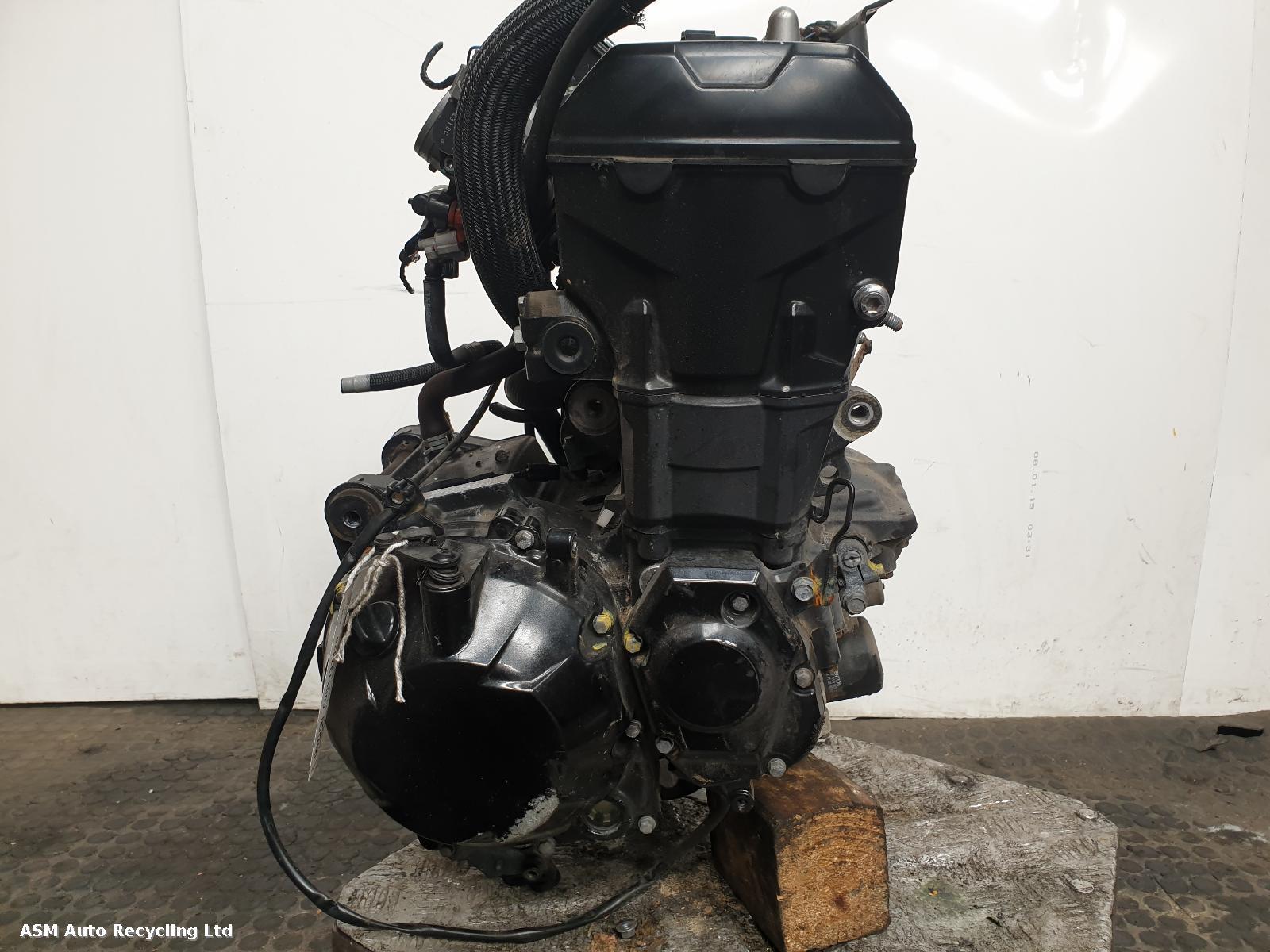 View Auto part Engine Kawasaki Zx 1000 2016