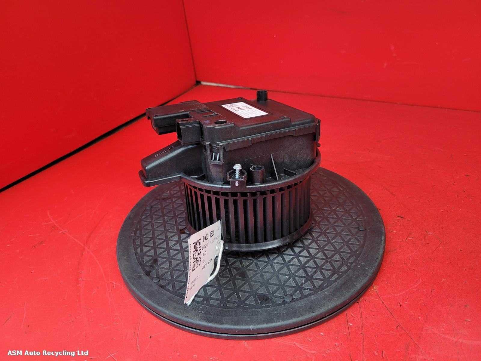 View Auto part Heater Motor/Assembly Audi Q5 2022