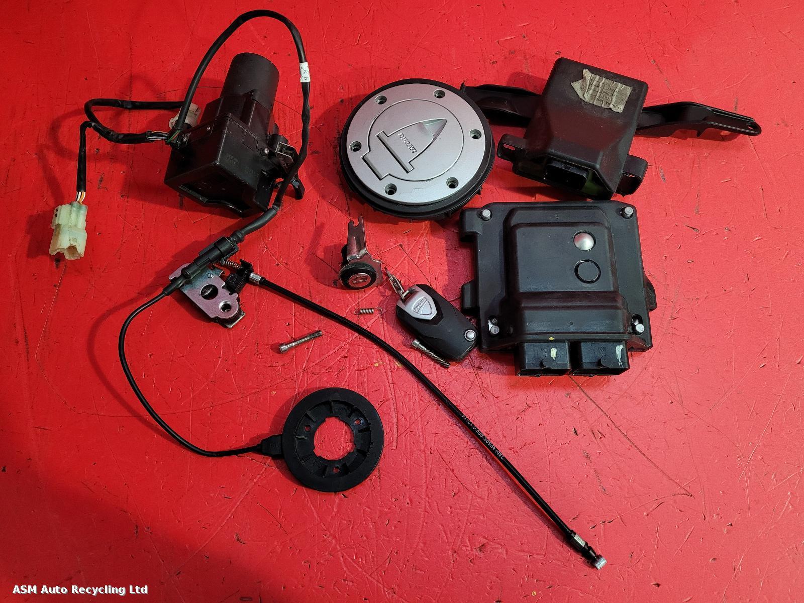 View Auto part Comp.Lock Set + Keys Ducati Multistrada 1200 2016