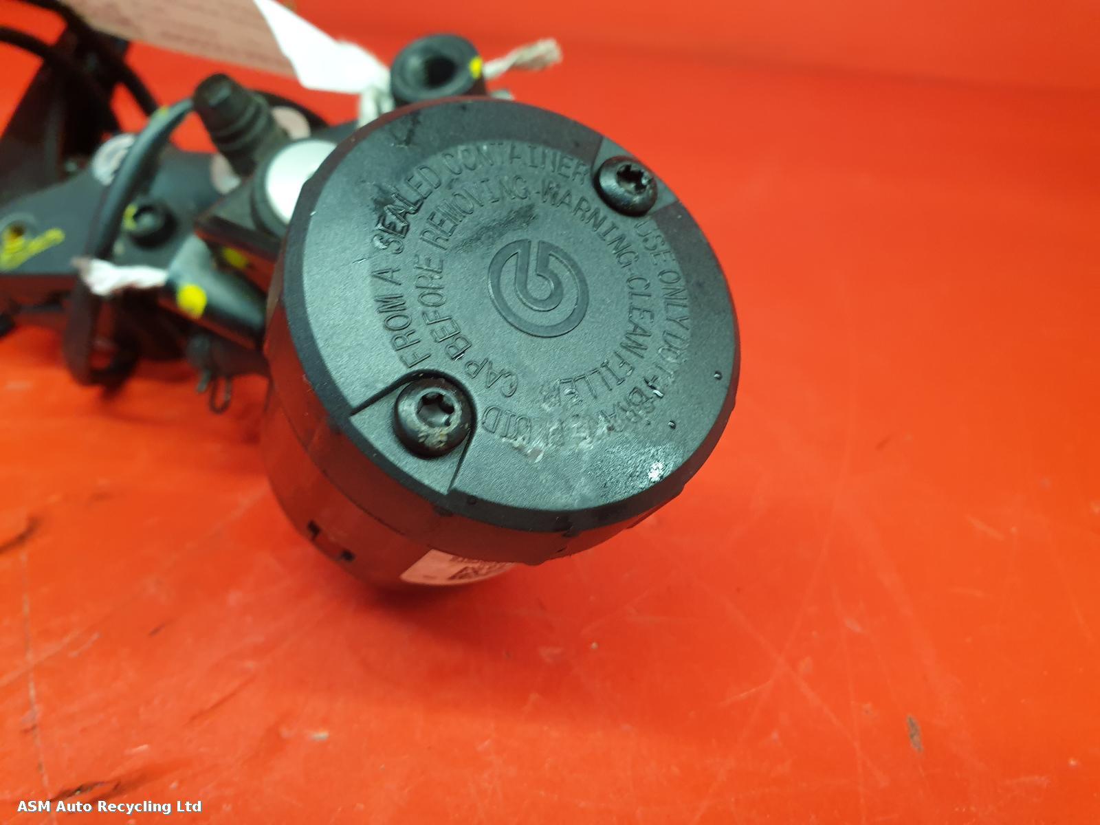 View Auto part Master Cylinder Ktm 1290 Super Duke Gt 2024