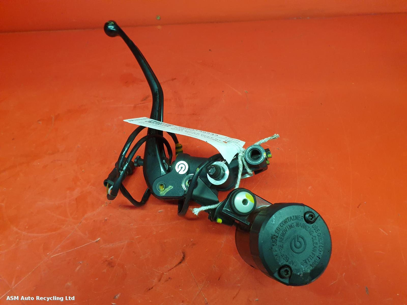 View Auto part Master Cylinder Ktm 1290 Super Duke Gt 2024