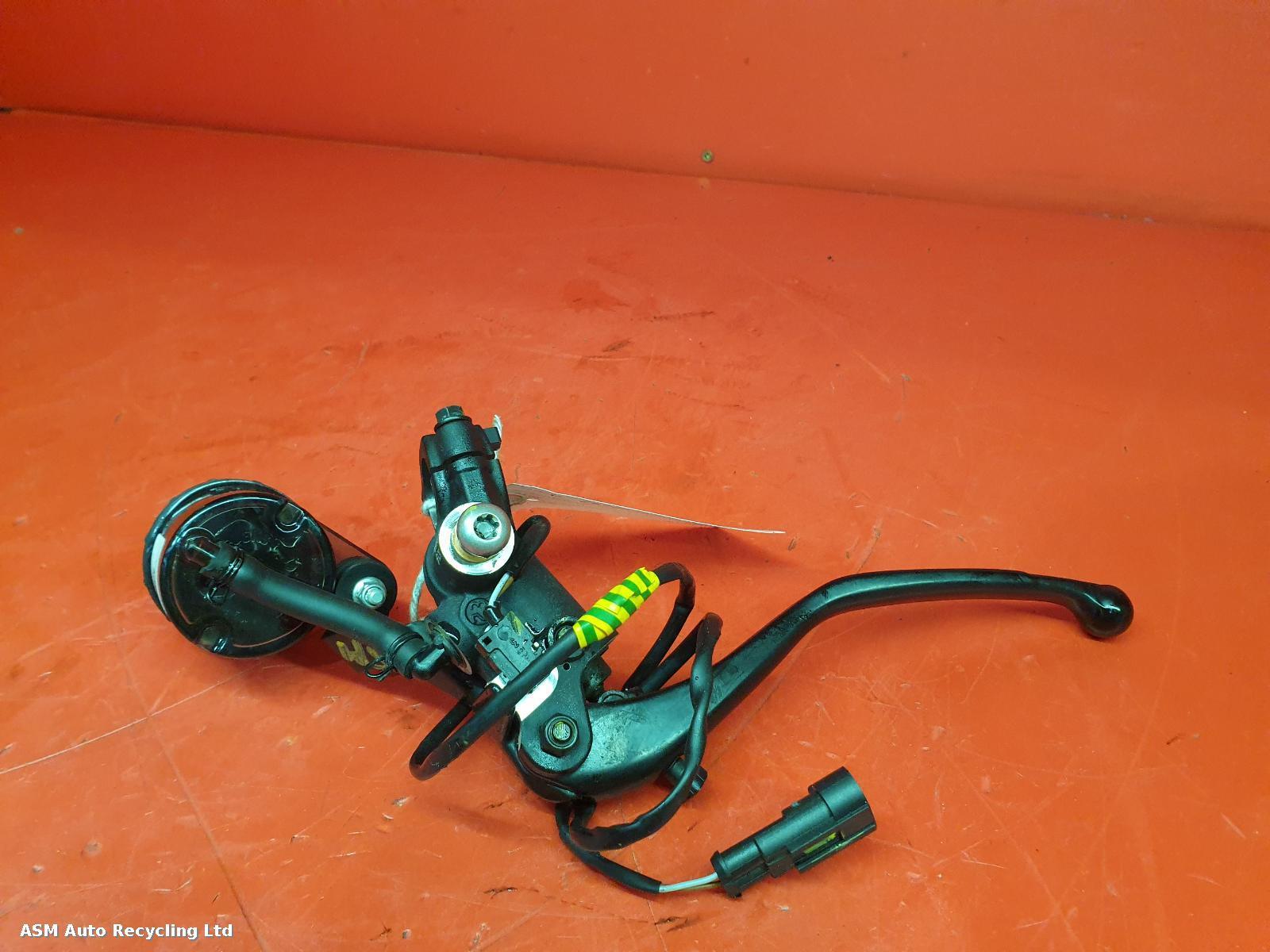 View Auto part Master Cylinder Ktm 1290 Super Duke Gt 2024