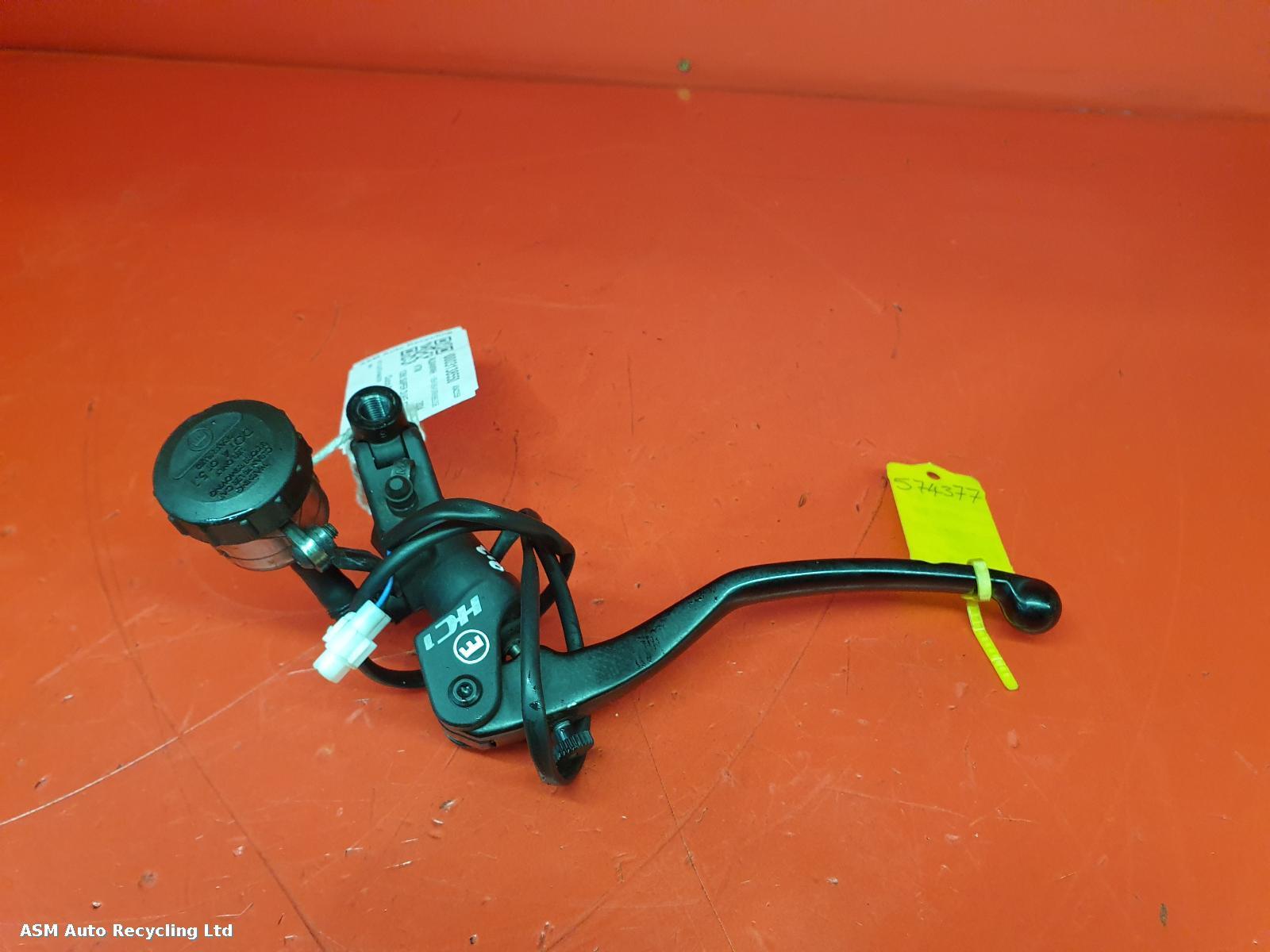 View Auto part Clutch Master Cylinder Ktm 1290 Super Duke Gt 2024