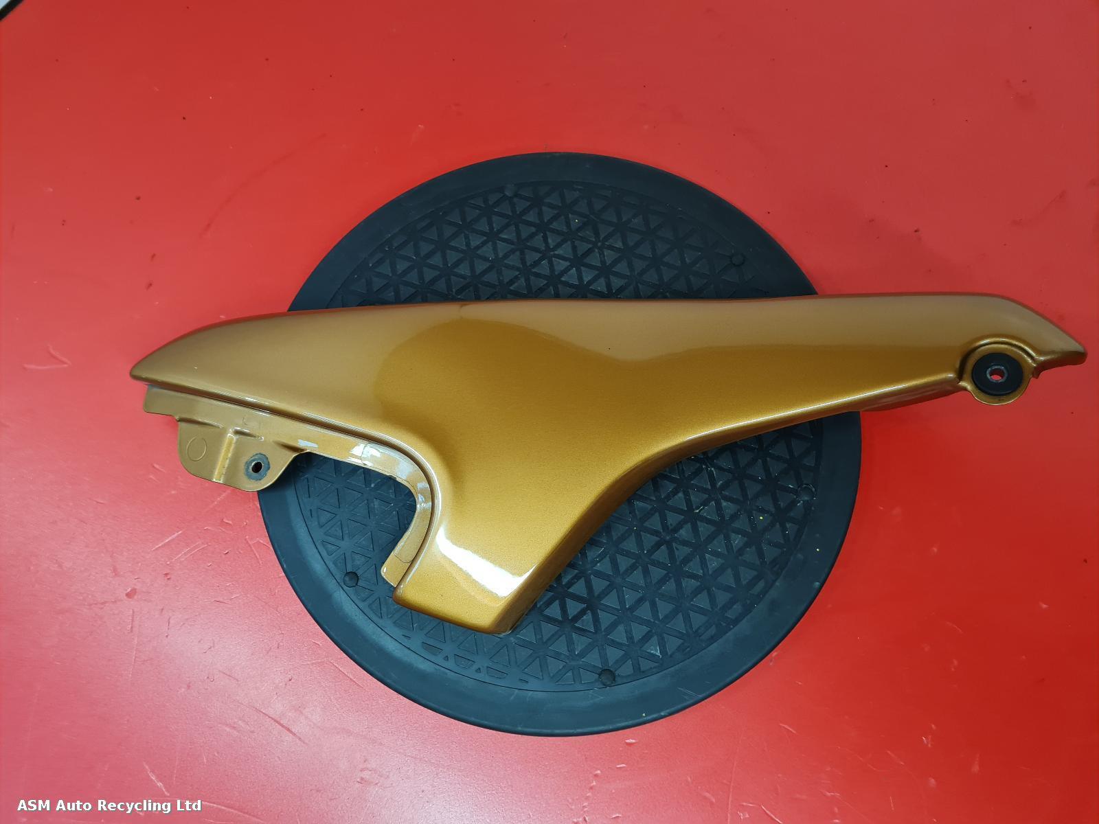 View Auto part Side Panel Right Bmw R1200 C 2001