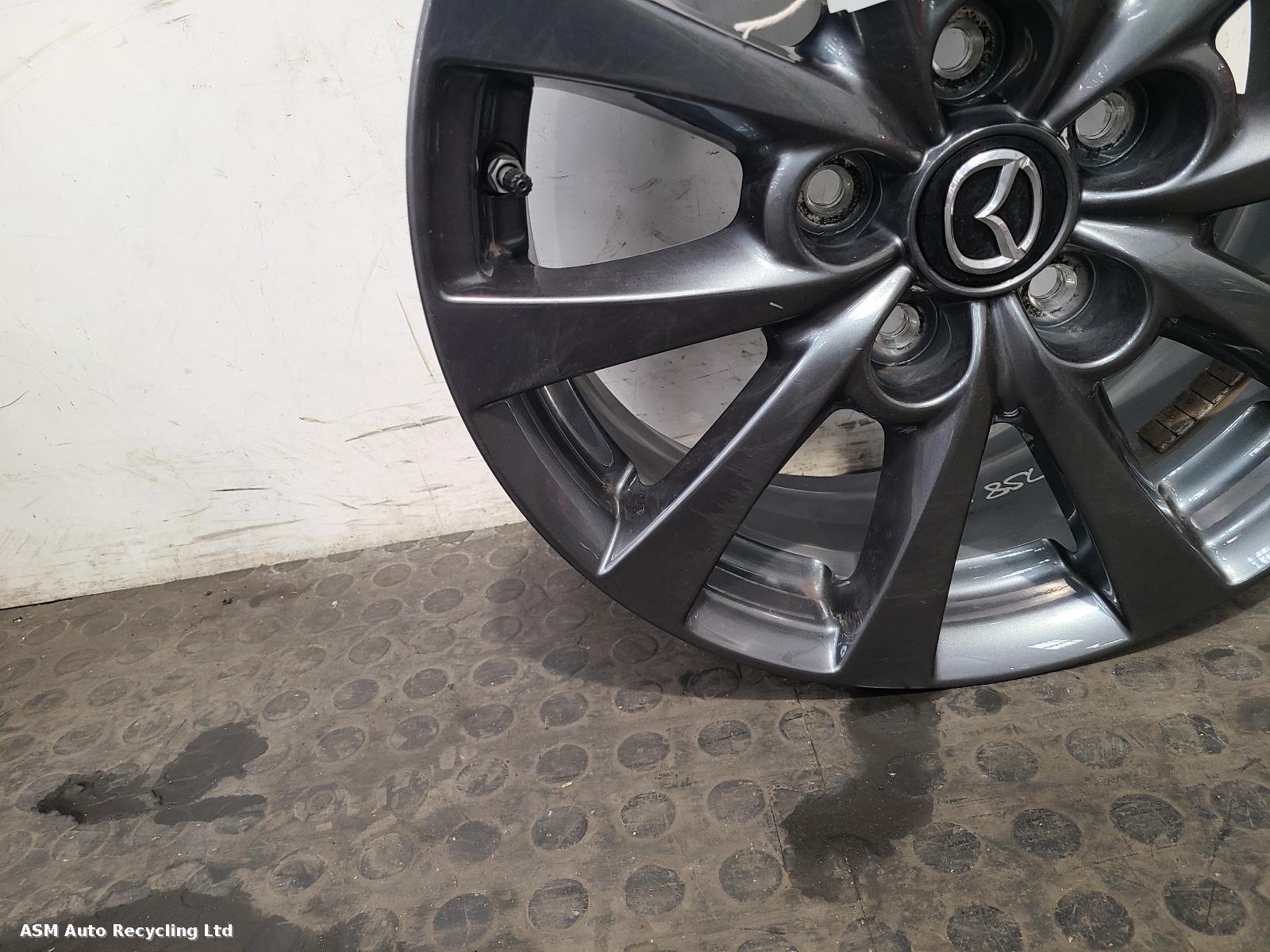 View Auto part Wheel Set Mazda Cx-30 2021