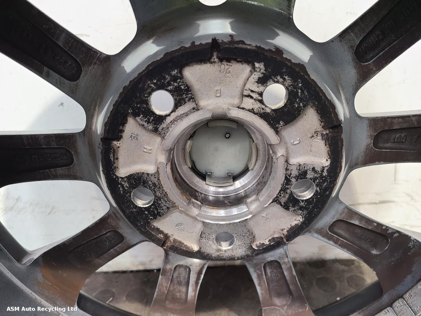 View Auto part Wheel Set Mazda Cx-30 2021