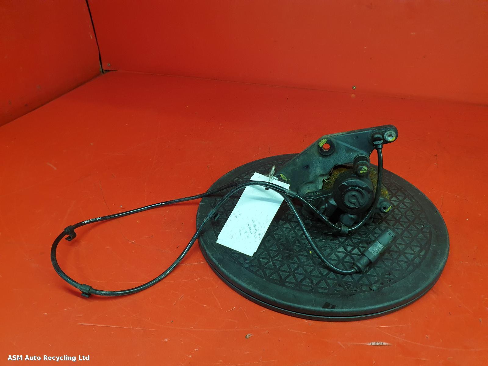 View Auto part Caliper Bmw F800gt 2013