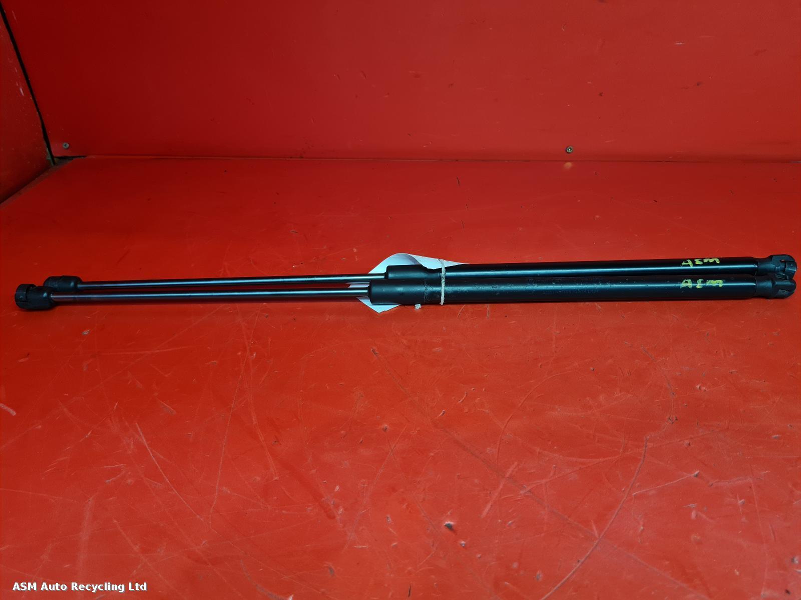 View Auto part Hatch Strut/Shock Ford Focus 2014