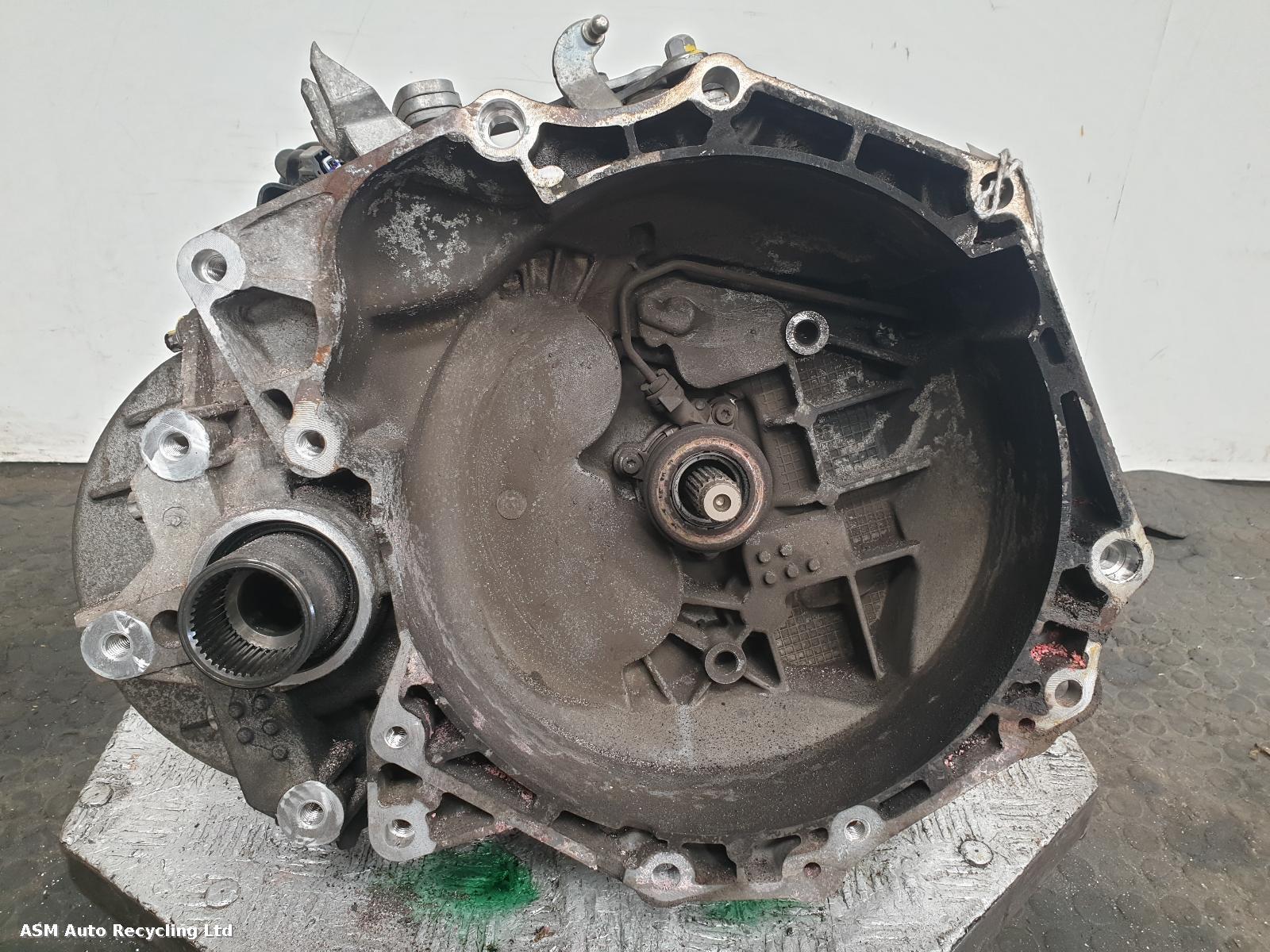 View Auto part Gearbox Vauxhall Mokka 2015