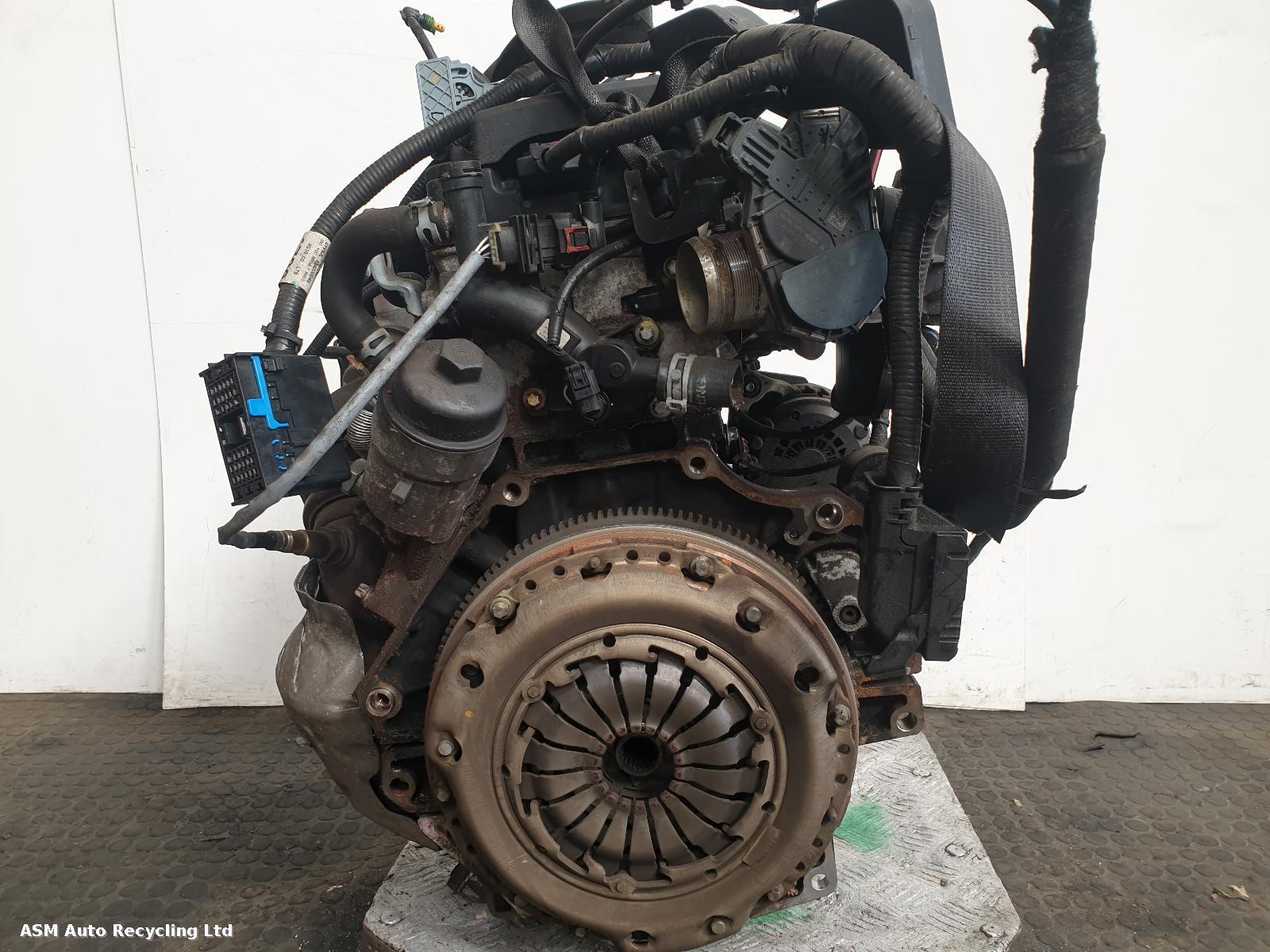 View Auto part Engine Vauxhall Mokka 2015