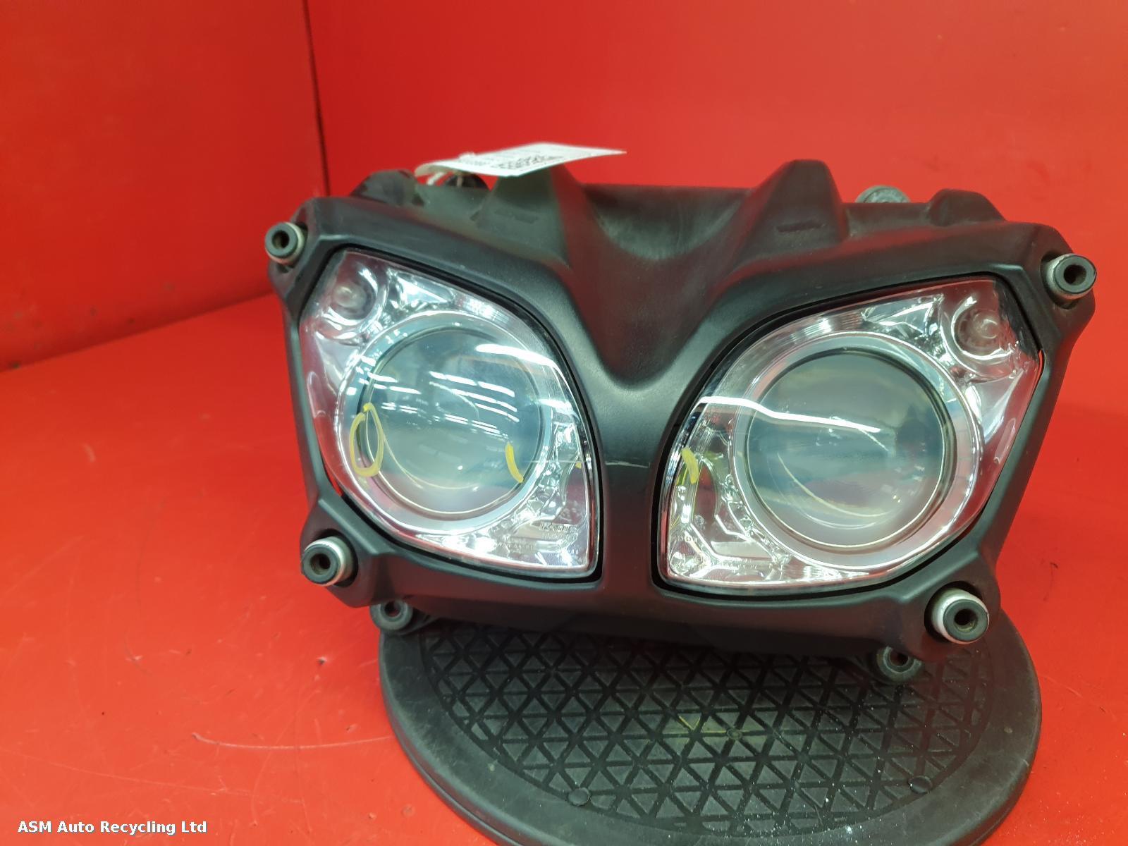 View Auto part Headlamp Yamaha Xt 1200 Super Tenere 2017