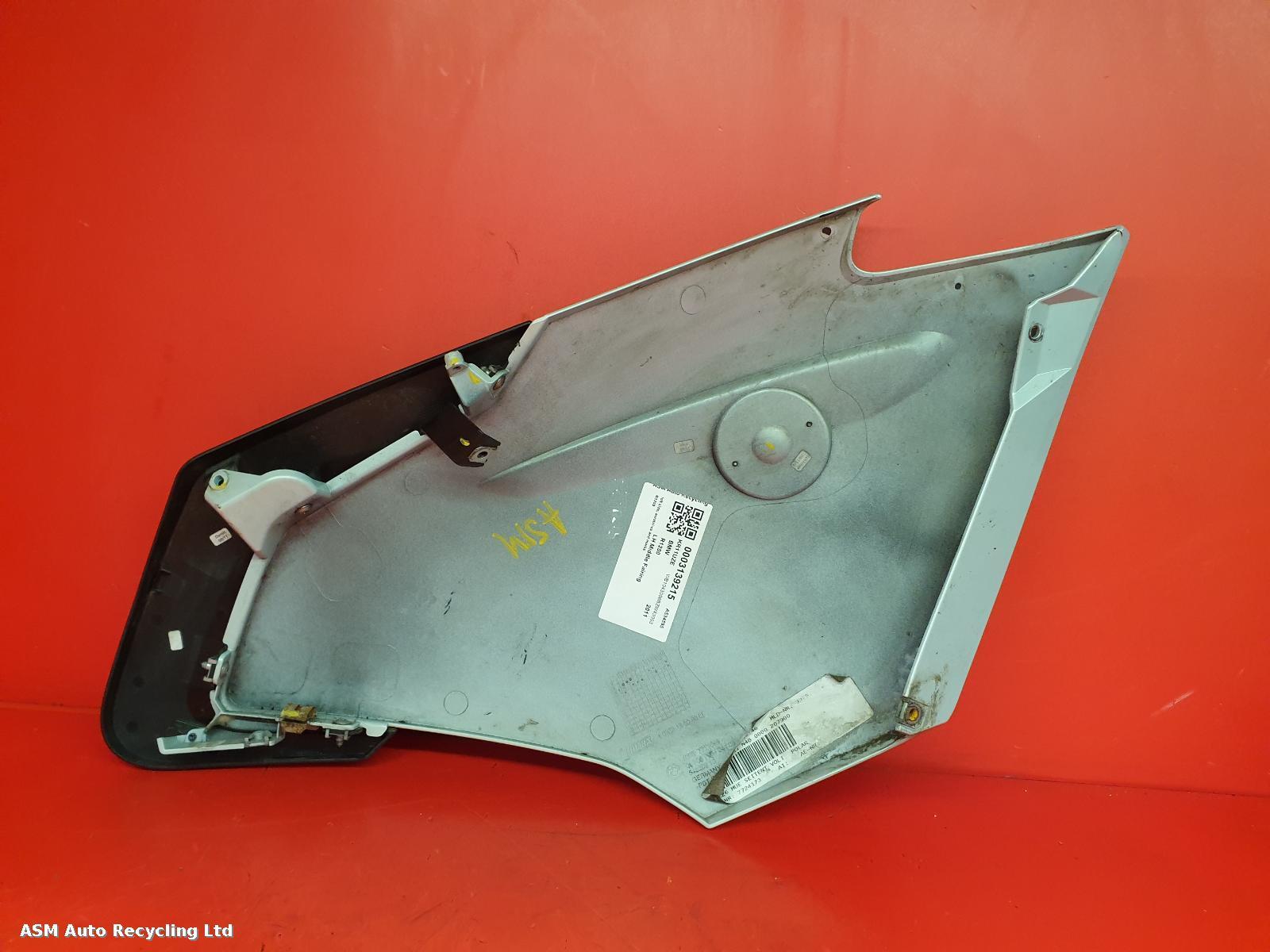 View Auto part LH Middle Fairing Bmw R1200 Rt 2011