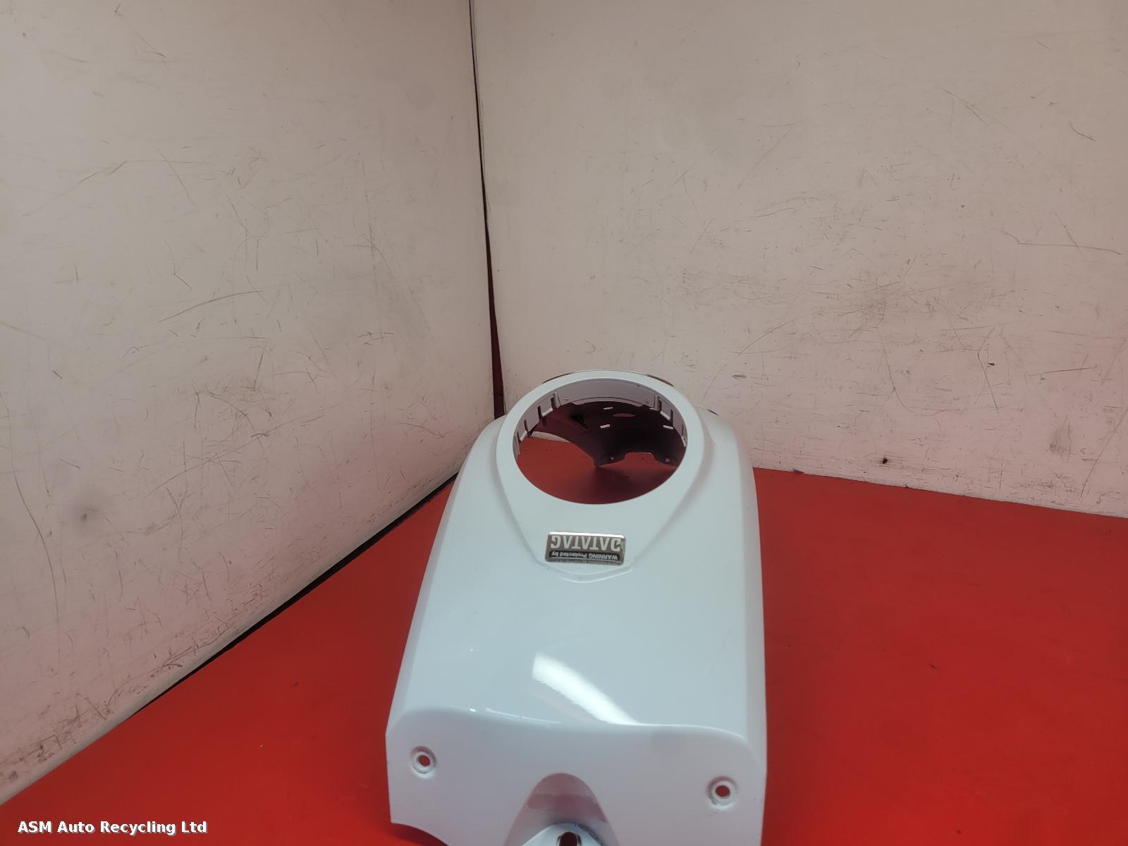 View Auto part Tank Trim Bmw R1250 Gs Te 2022