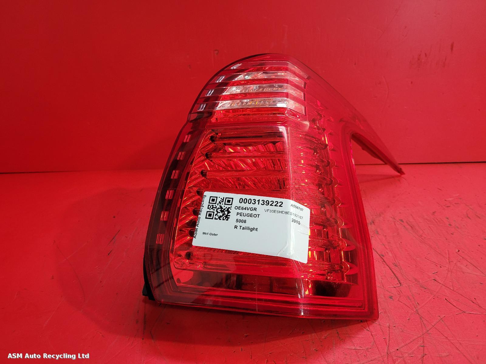 View Auto part R Taillight Peugeot 5008 2015