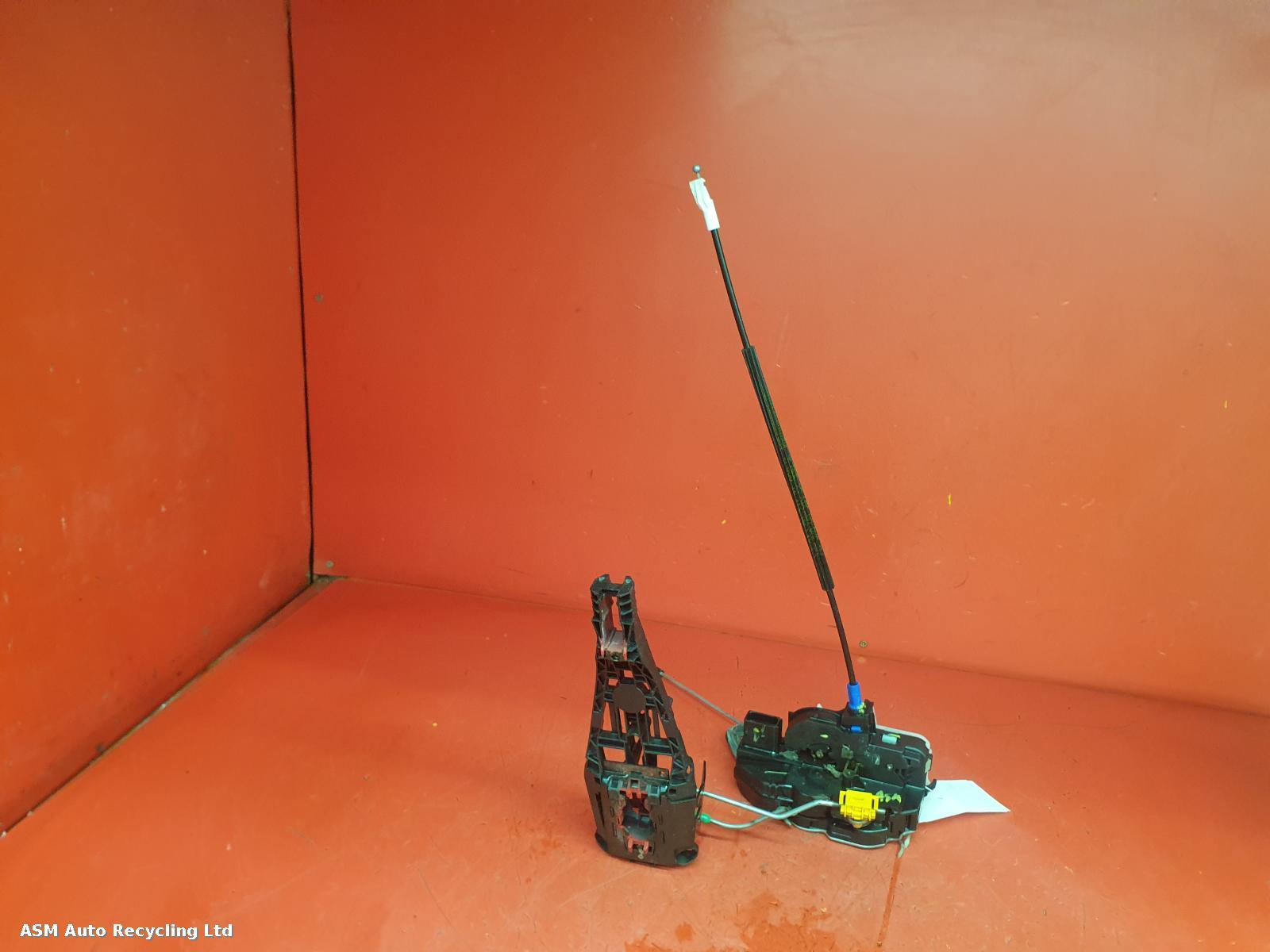 View Auto part Door Lock Assembly Vauxhall Astra 2012