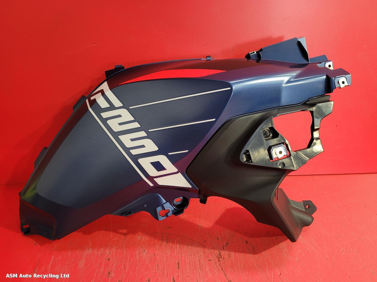 View Auto part Tank Trim Bmw R1250 Gs Te 2023