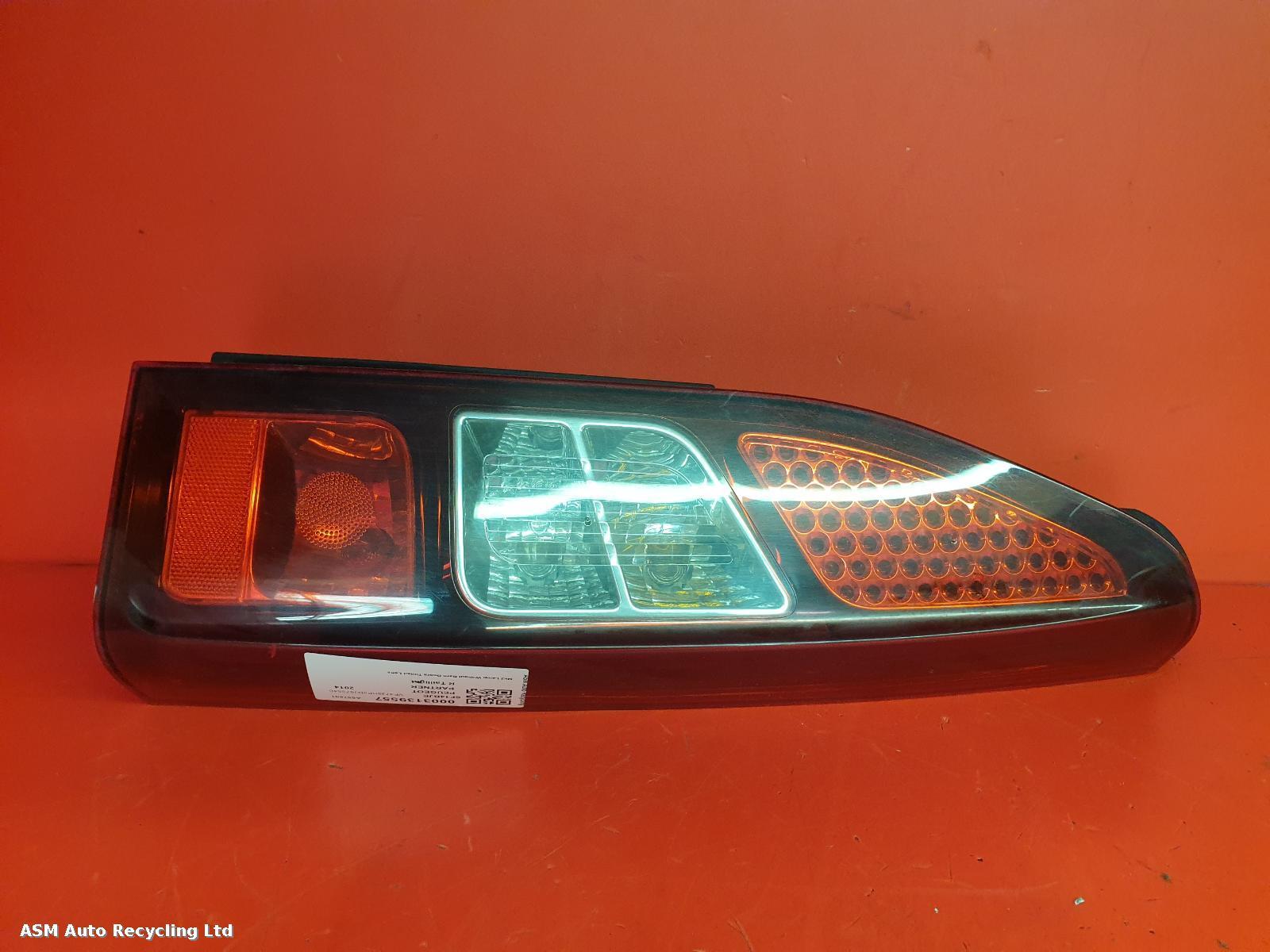 View Auto part R Taillight Peugeot Partner 2014