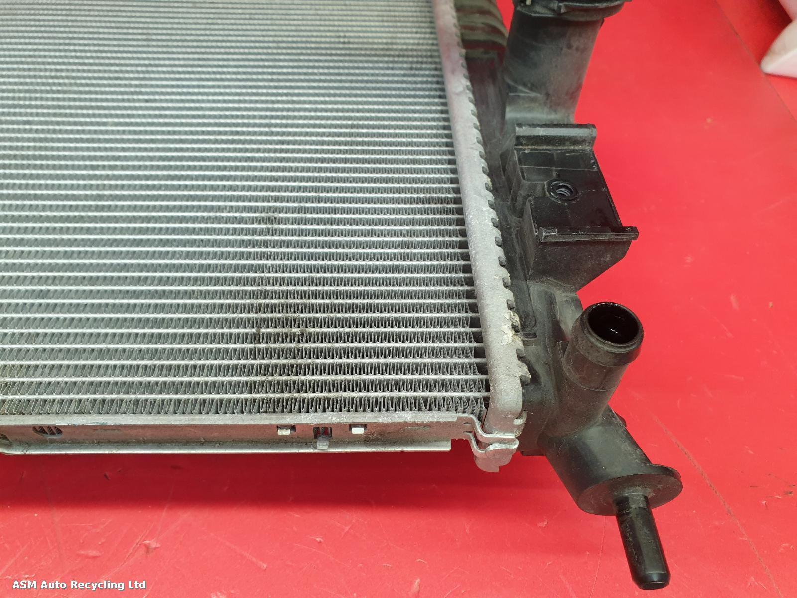 View Auto part Radiator Vauxhall Grandland X 2020