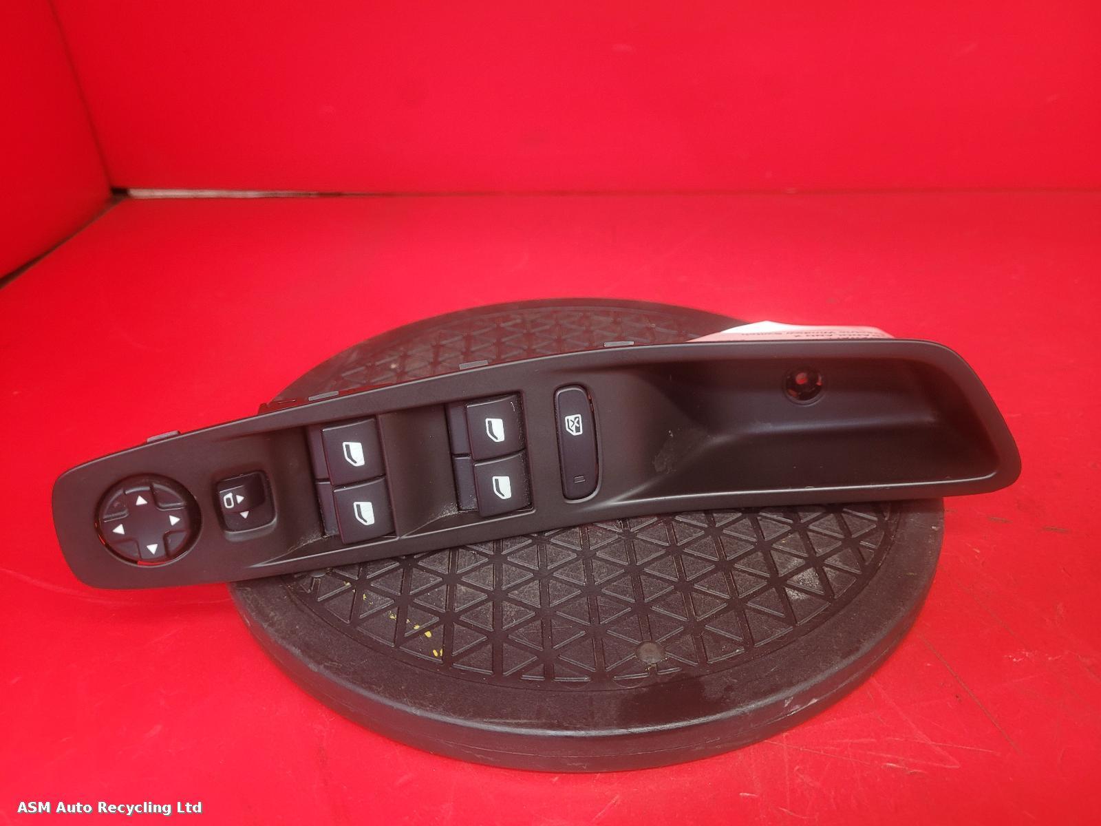 View Auto part Elect. Window Switch Vauxhall Grandland X 2020