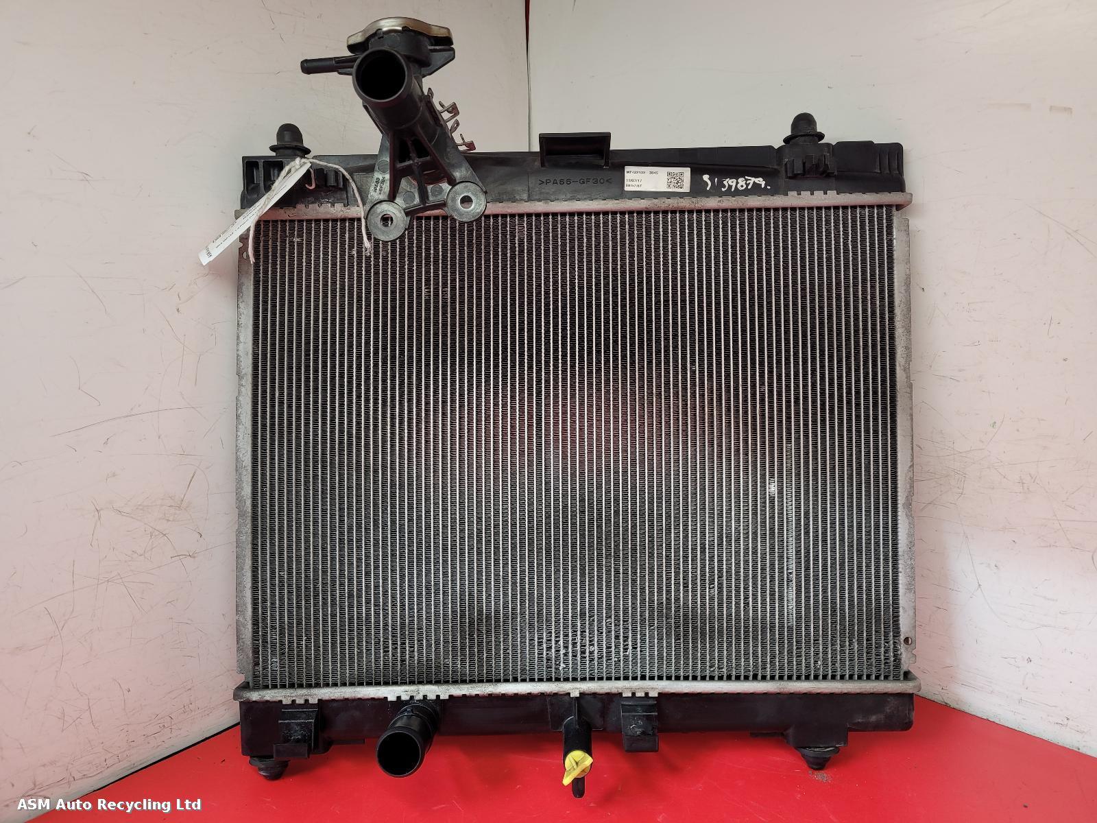 View Auto part Radiator Toyota Yaris 2017