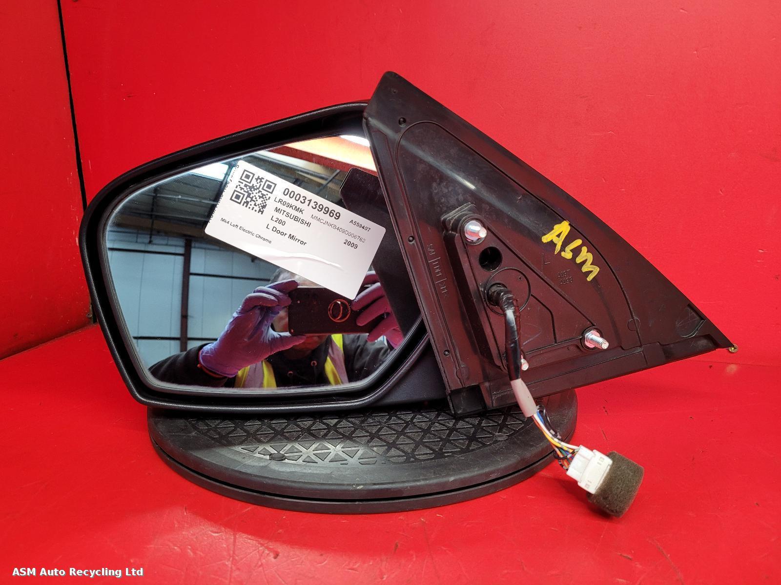 View Auto part L Door Mirror Mitsubishi L200 2009