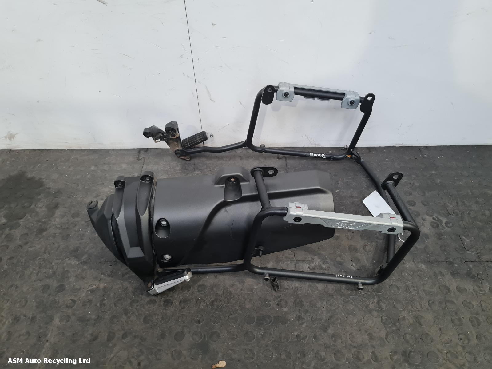 View Auto part Rear Luggage Rack Yamaha Xt 1200 Super Tenere 2017