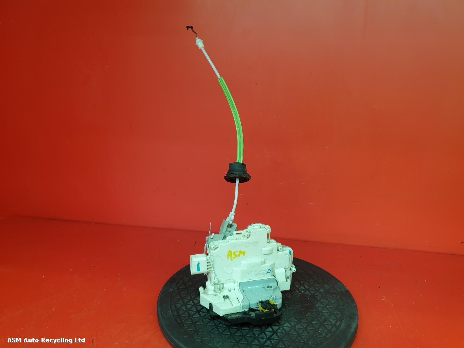 View Auto part Door Lock Assembly Audi A3 2009