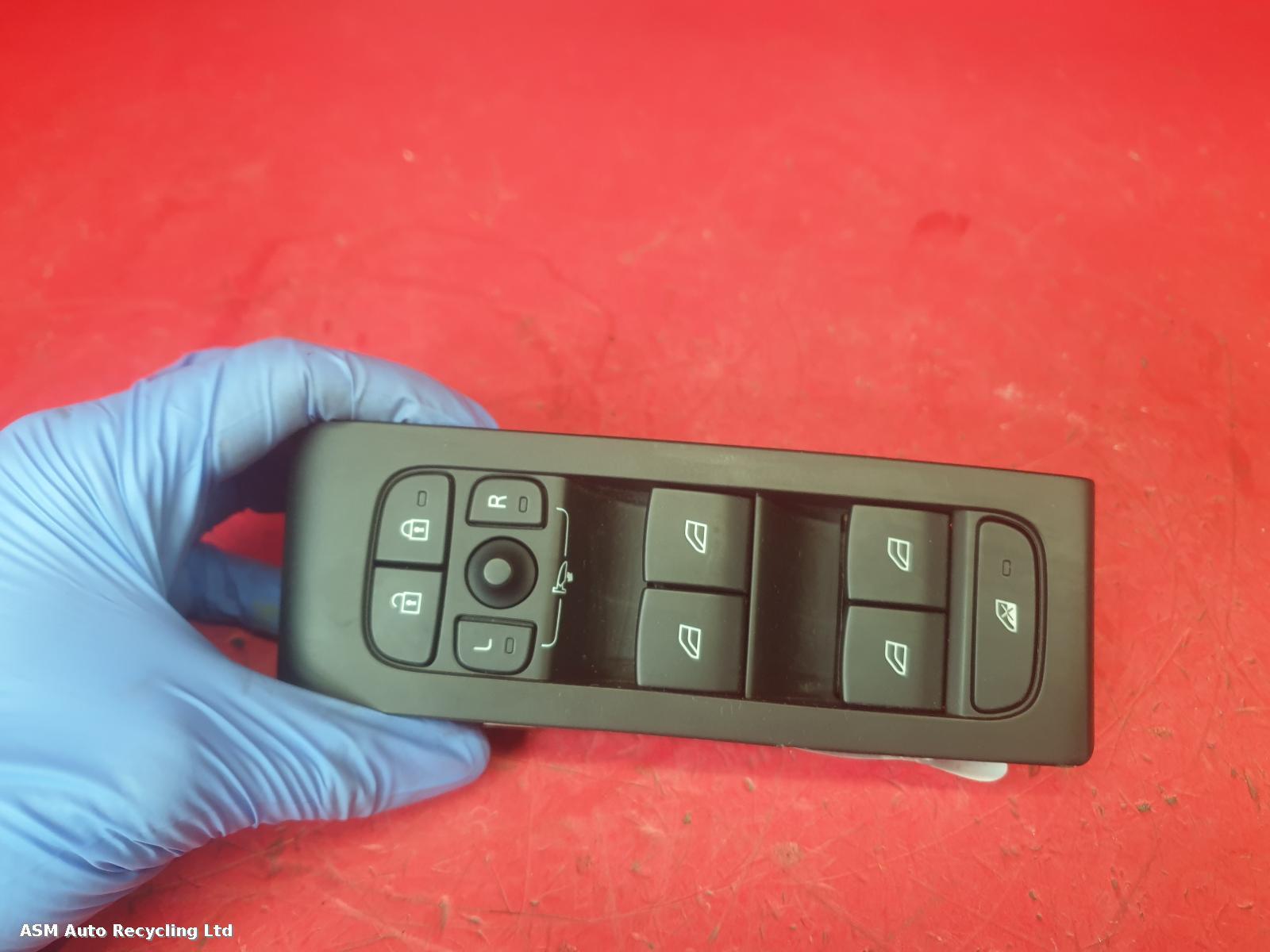 View Auto part Elect. Window Switch Volvo Xc40 2021